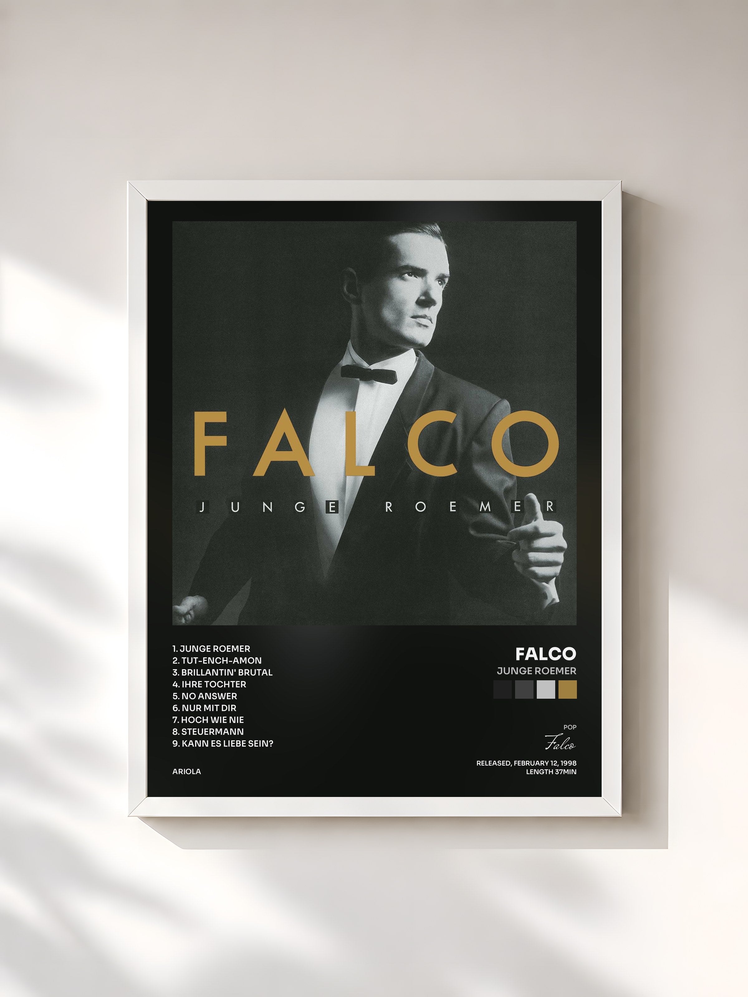 #blanc Tableau de l'album Junge Roemer de Falco, cadre blanc, imprimé et encadré en France