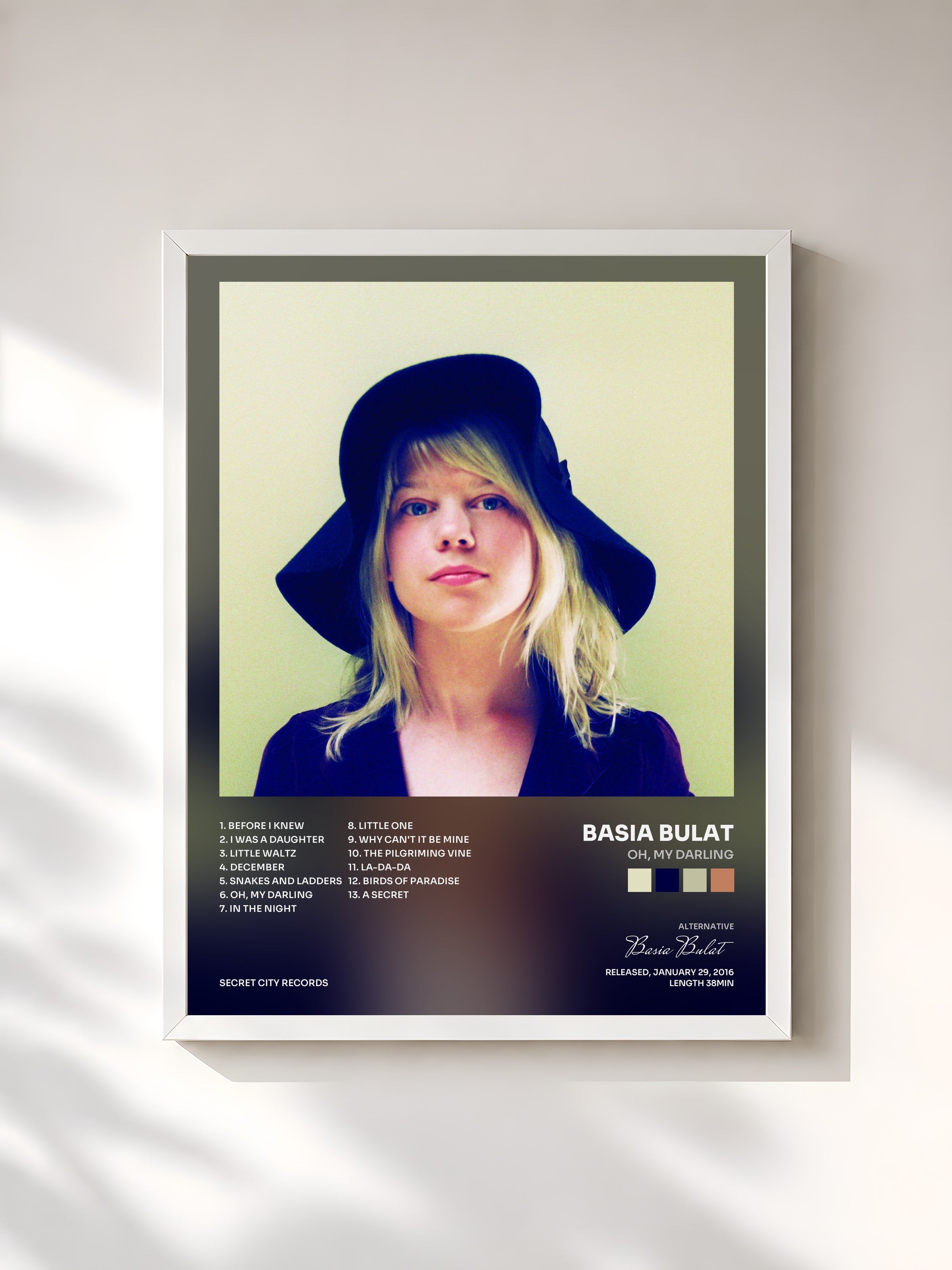 #blanc Tableau de l'album Oh, My Darling de Basia Bulat, cadre blanc, imprimé et encadré en France