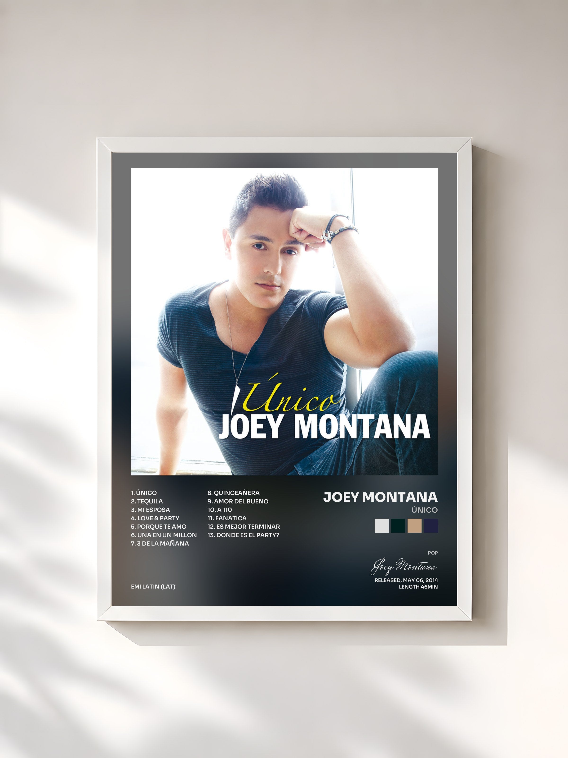 #blanc Tableau de l'album Único de Joey Montana, cadre blanc, imprimé et encadré en France