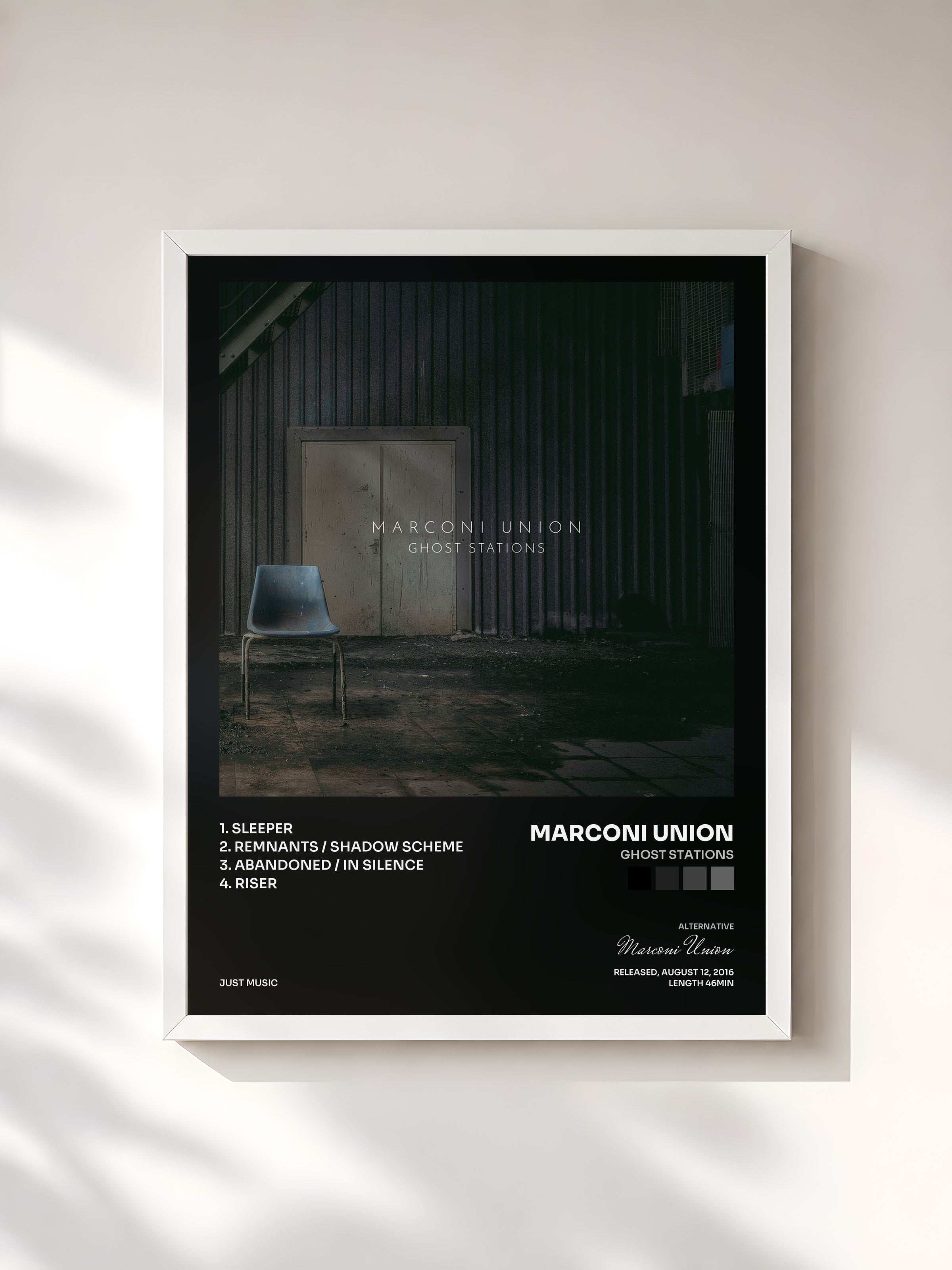 #blanc Tableau de l'album Ghost Stations de Marconi Union, cadre blanc, imprimé et encadré en France