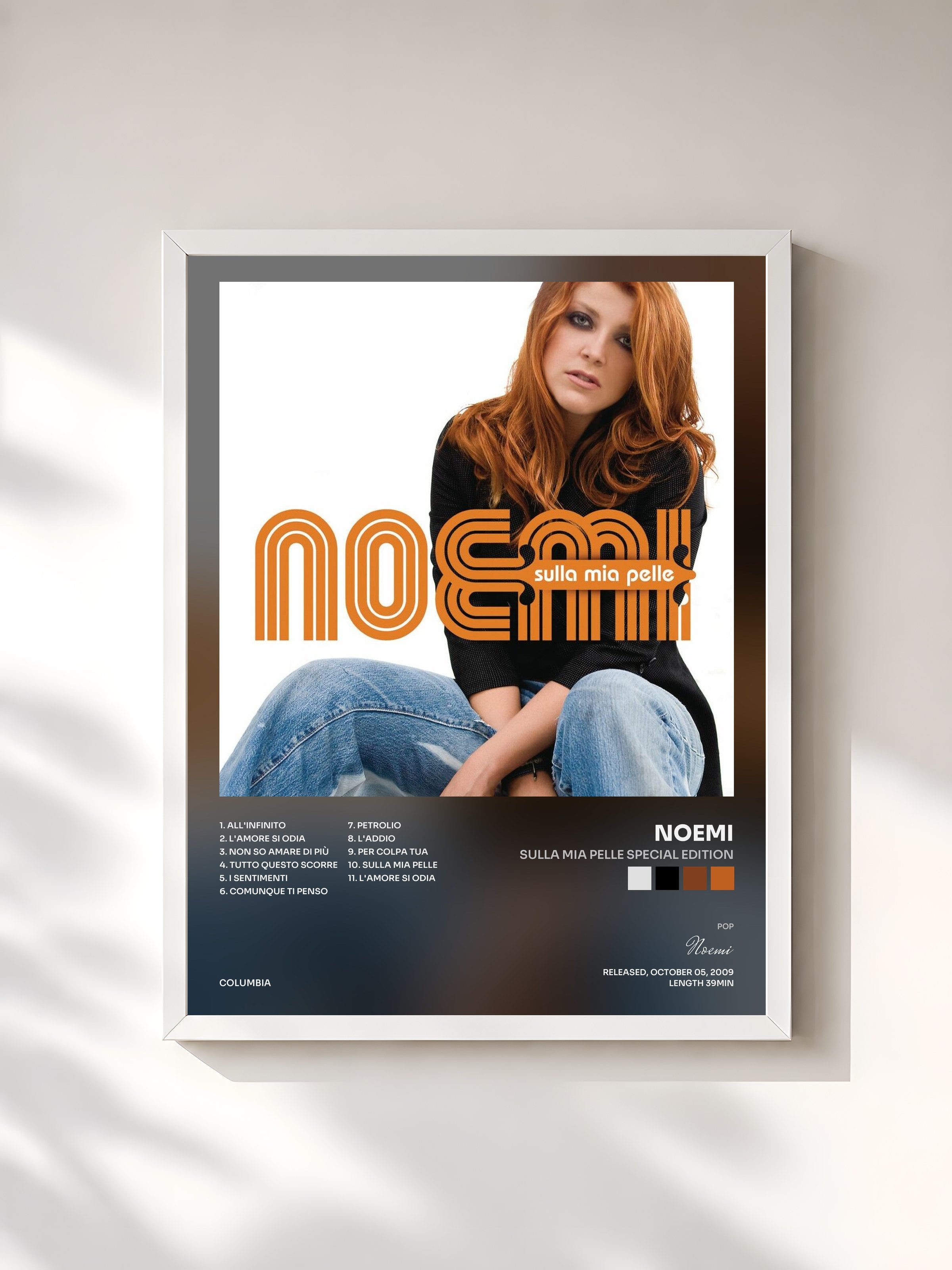 #blanc Tableau de l'album Sulla Mia Pelle Special Edition de Noemi, cadre blanc, imprimé et encadré en France