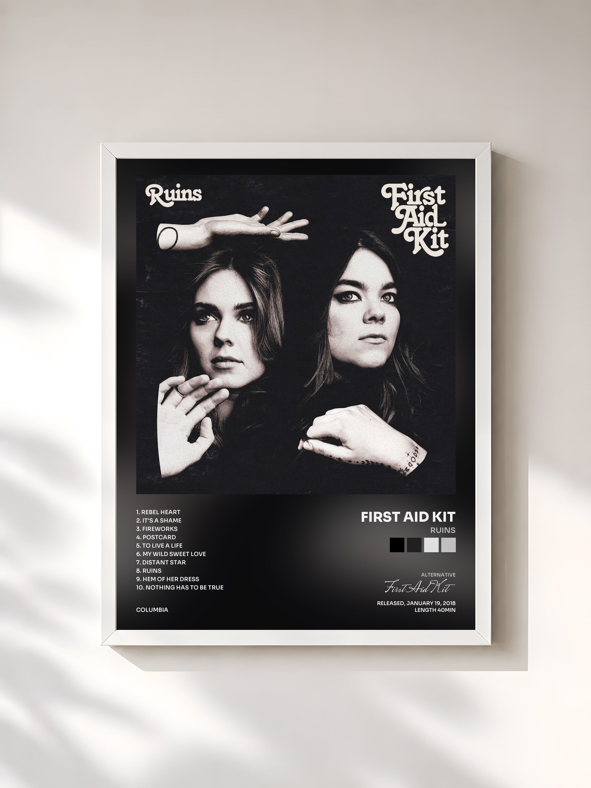 #blanc Tableau de l'album Ruins de First Aid Kit, cadre blanc, imprimé et encadré en France