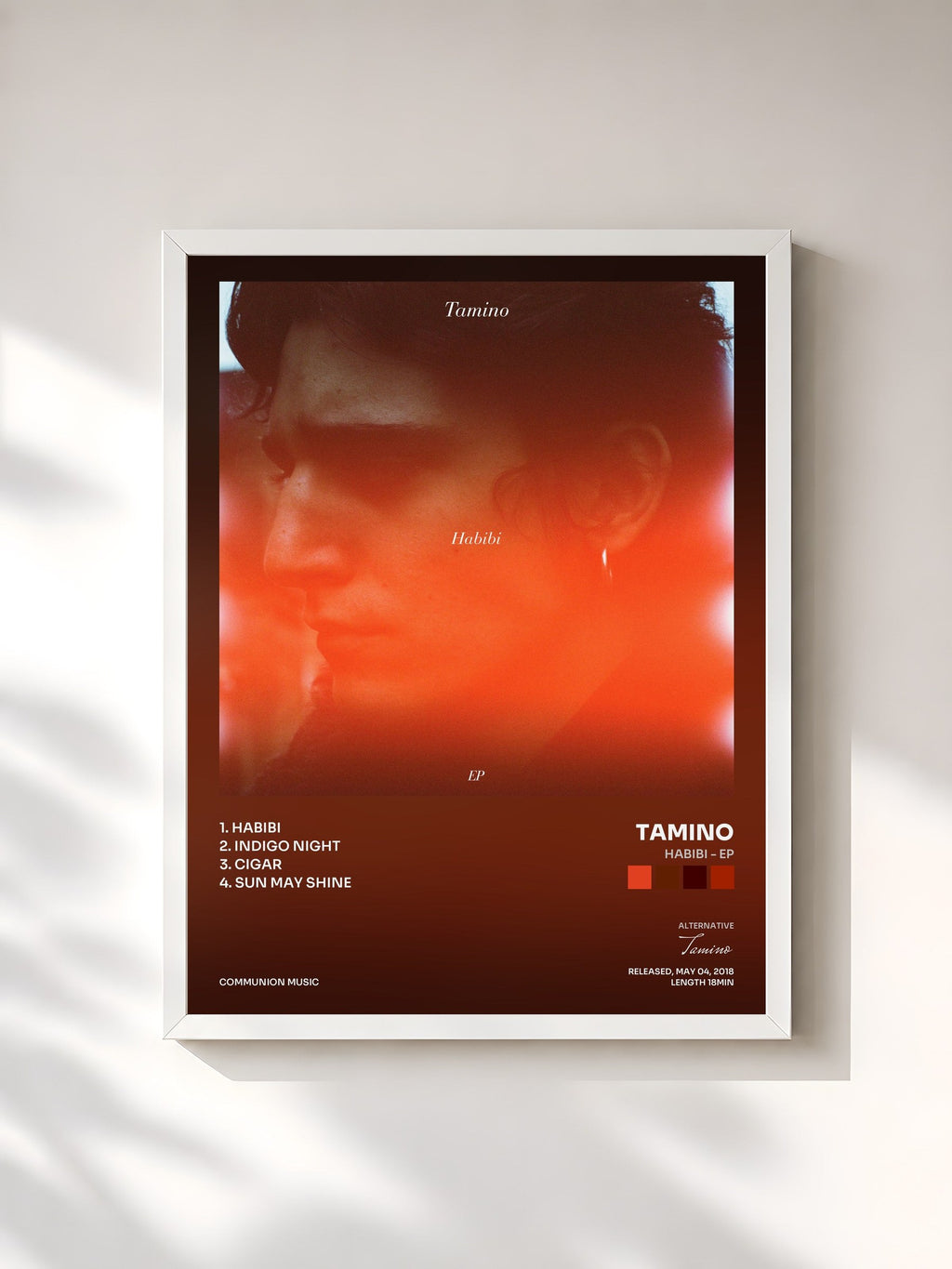 #blanc Habibi - EP de Tamino en lámina enmarcada, marco blanco, impresa y enmarcada en Francia