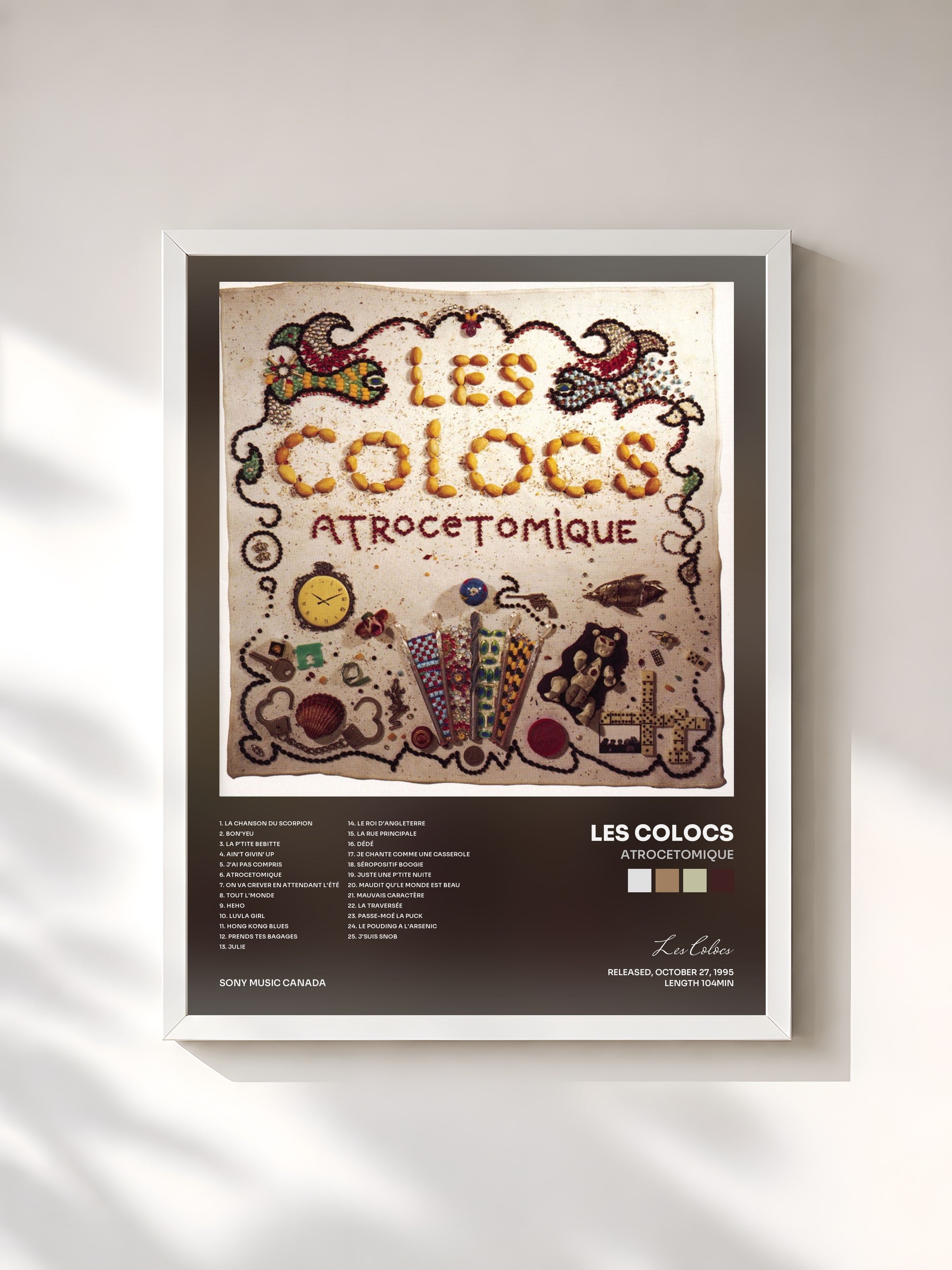 #blanc Tableau de l'album Atrocetomique de Les Colocs, cadre blanc, imprimé et encadré en France