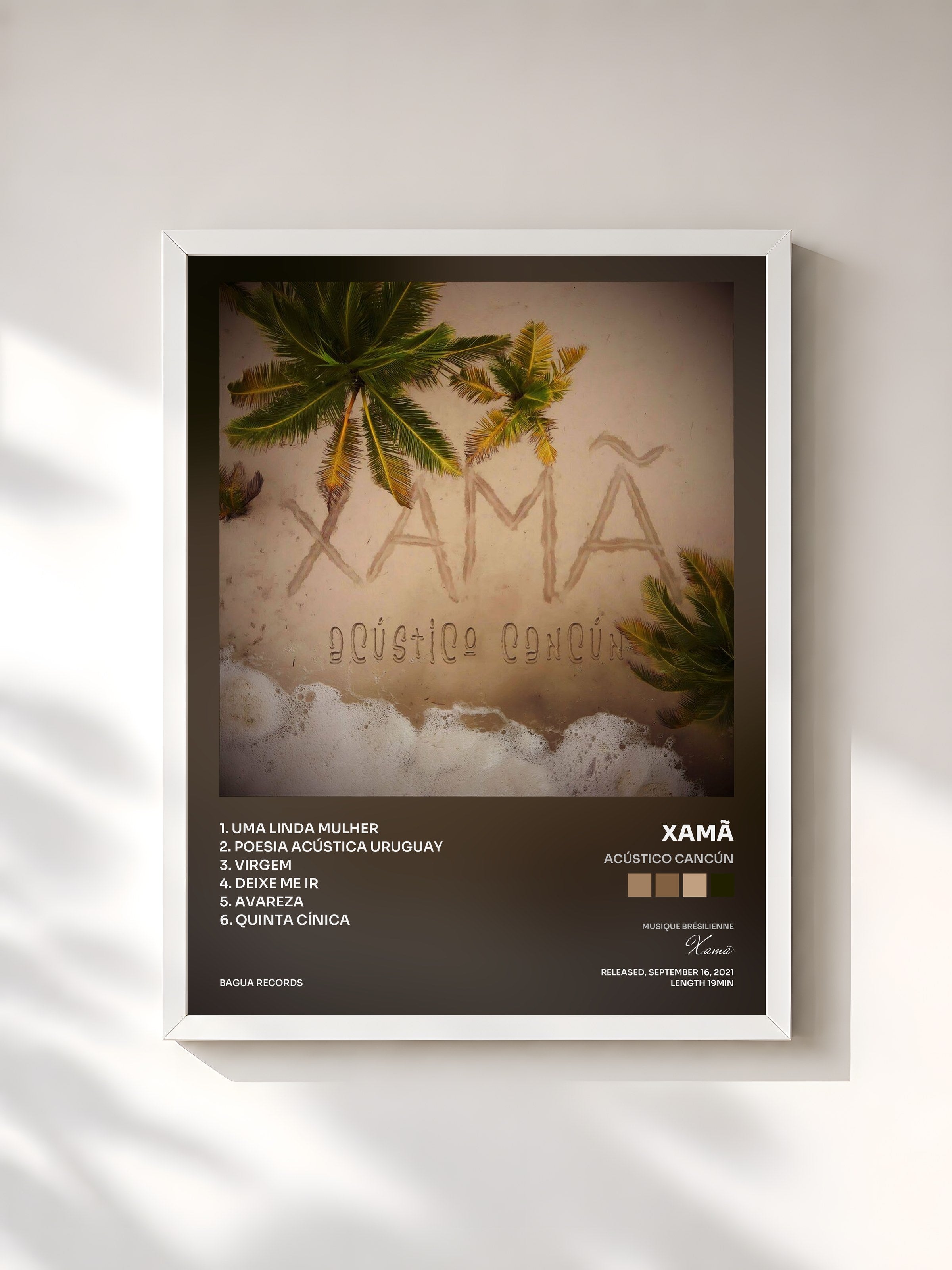 #blanc Tableau de l'album Acústico Cancún de Xamã, cadre blanc, imprimé et encadré en France