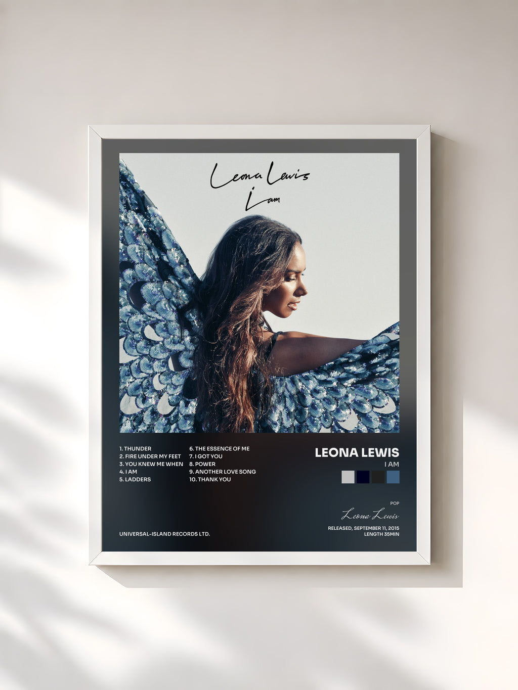 #blanc Tableau de l'album I Am de Leona Lewis, cadre blanc, imprimé et encadré en France