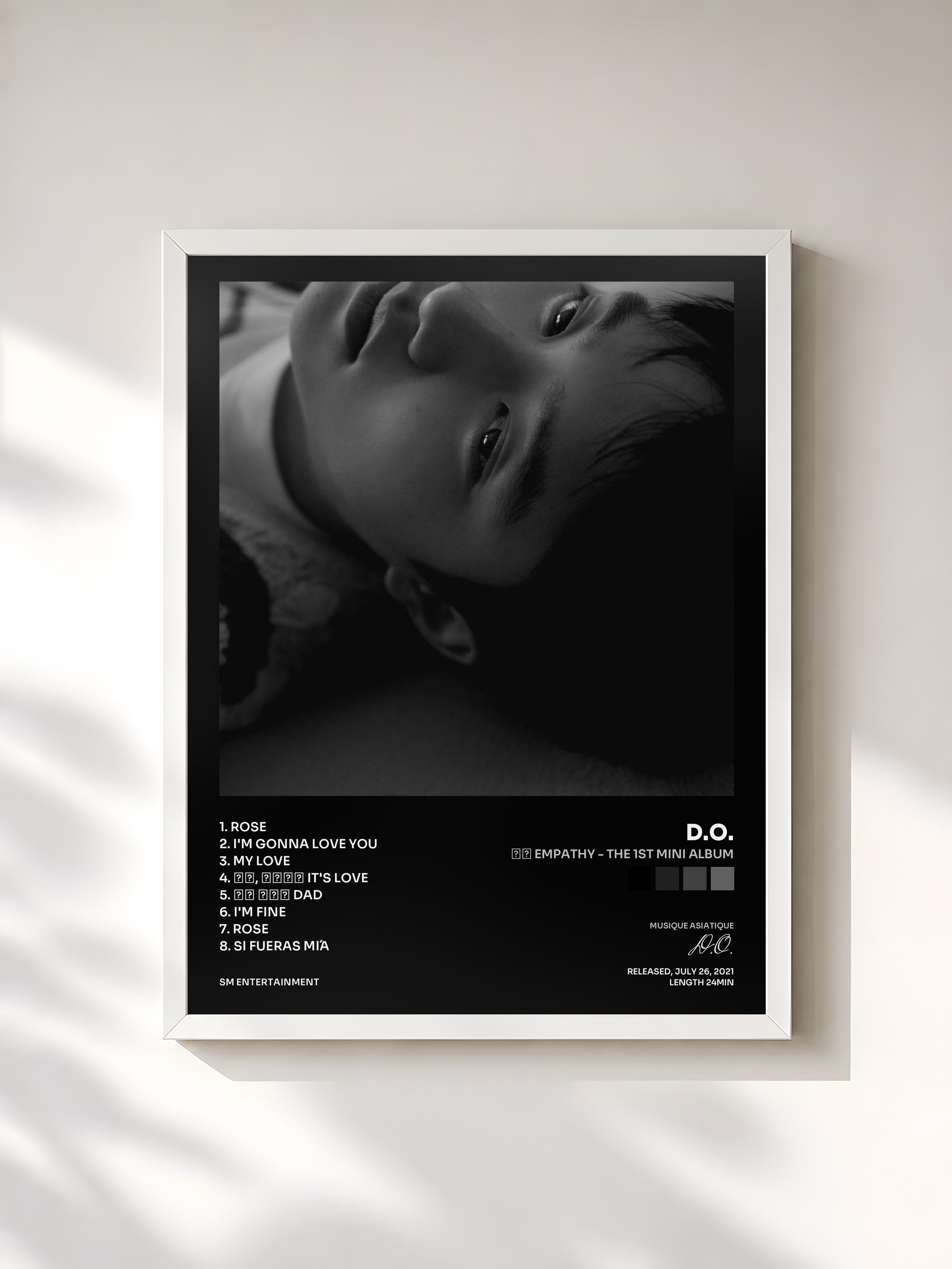 #blanc Tableau de l'album 공감 Empathy - The 1st Mini Album de D.O., cadre blanc, imprimé et encadré en France