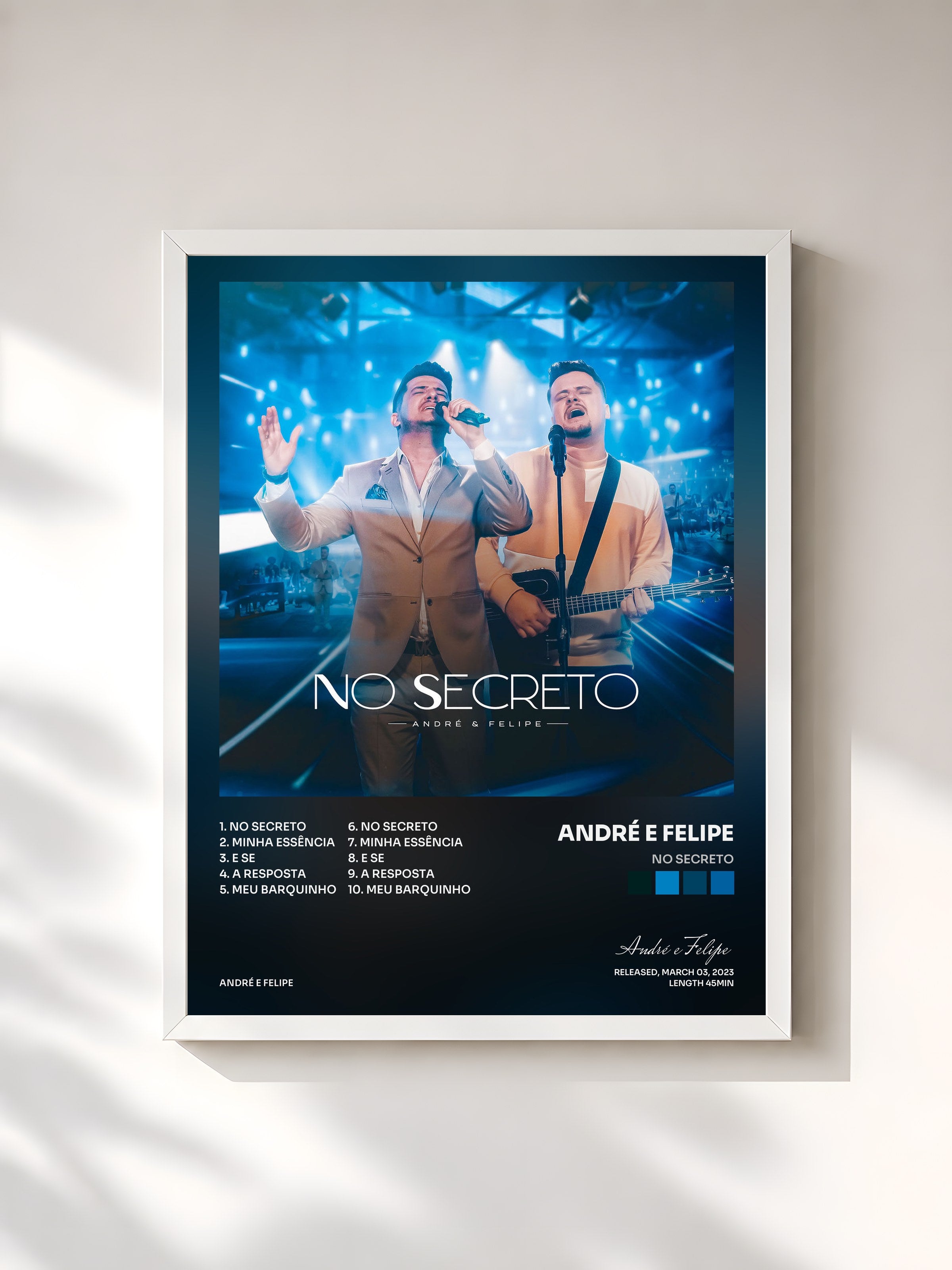#blanc Tableau de l'album No Secreto de André e Felipe, cadre blanc, imprimé et encadré en France