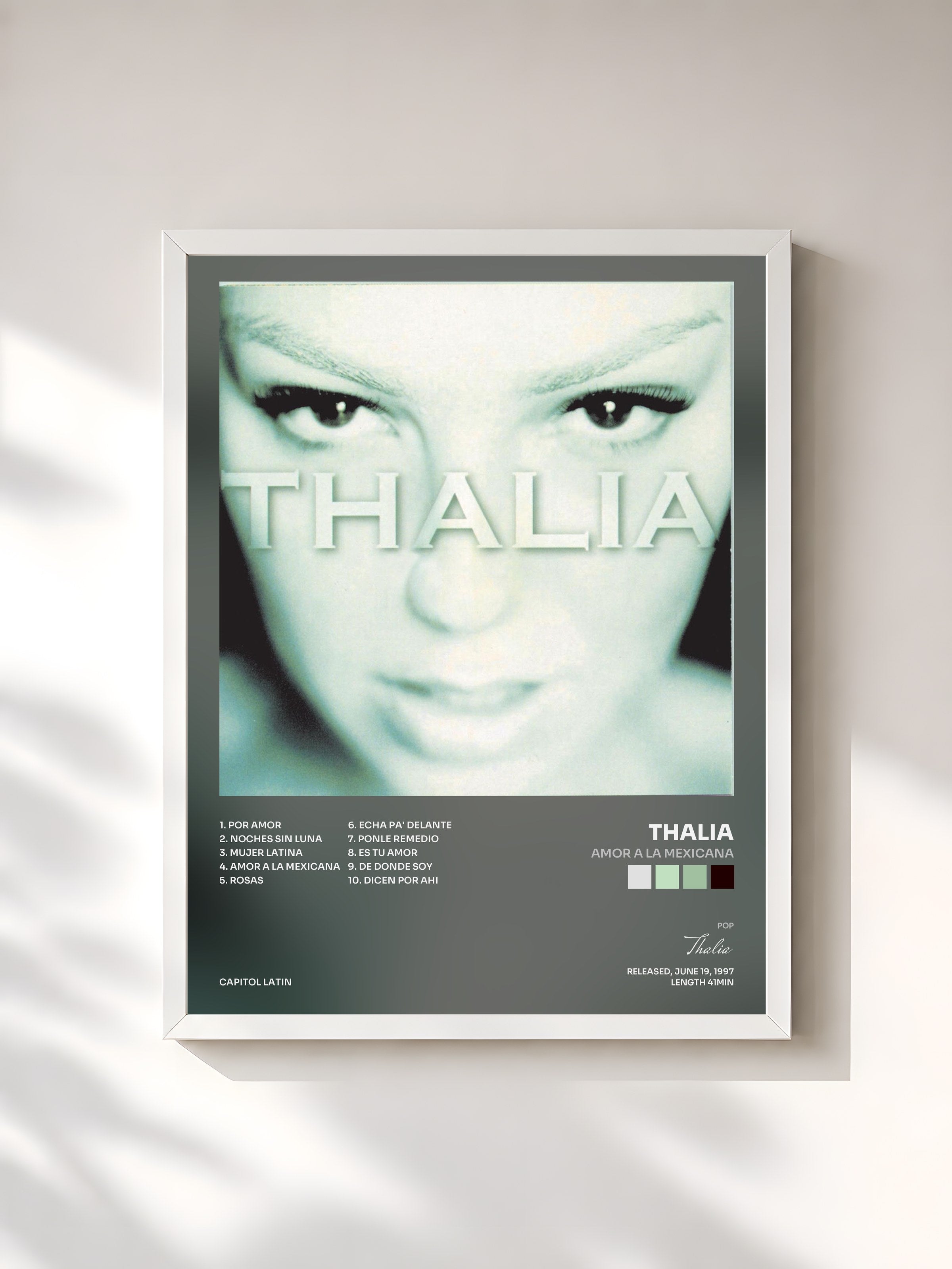 #blanc Tableau de l'album Amor A La Mexicana de Thalia, cadre blanc, imprimé et encadré en France