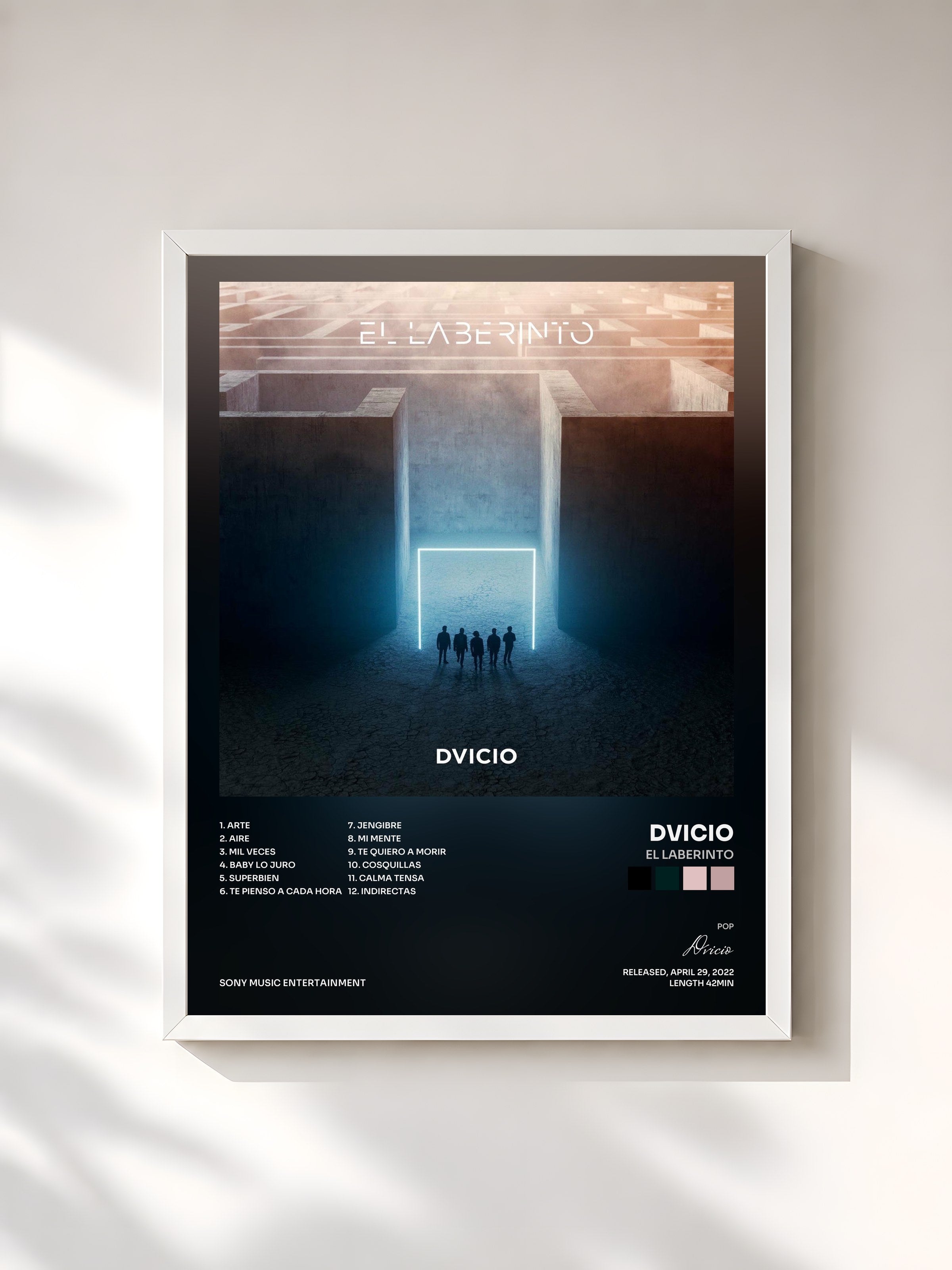 #blanc Tableau de l'album EL LABERINTO de Dvicio, cadre blanc, imprimé et encadré en France