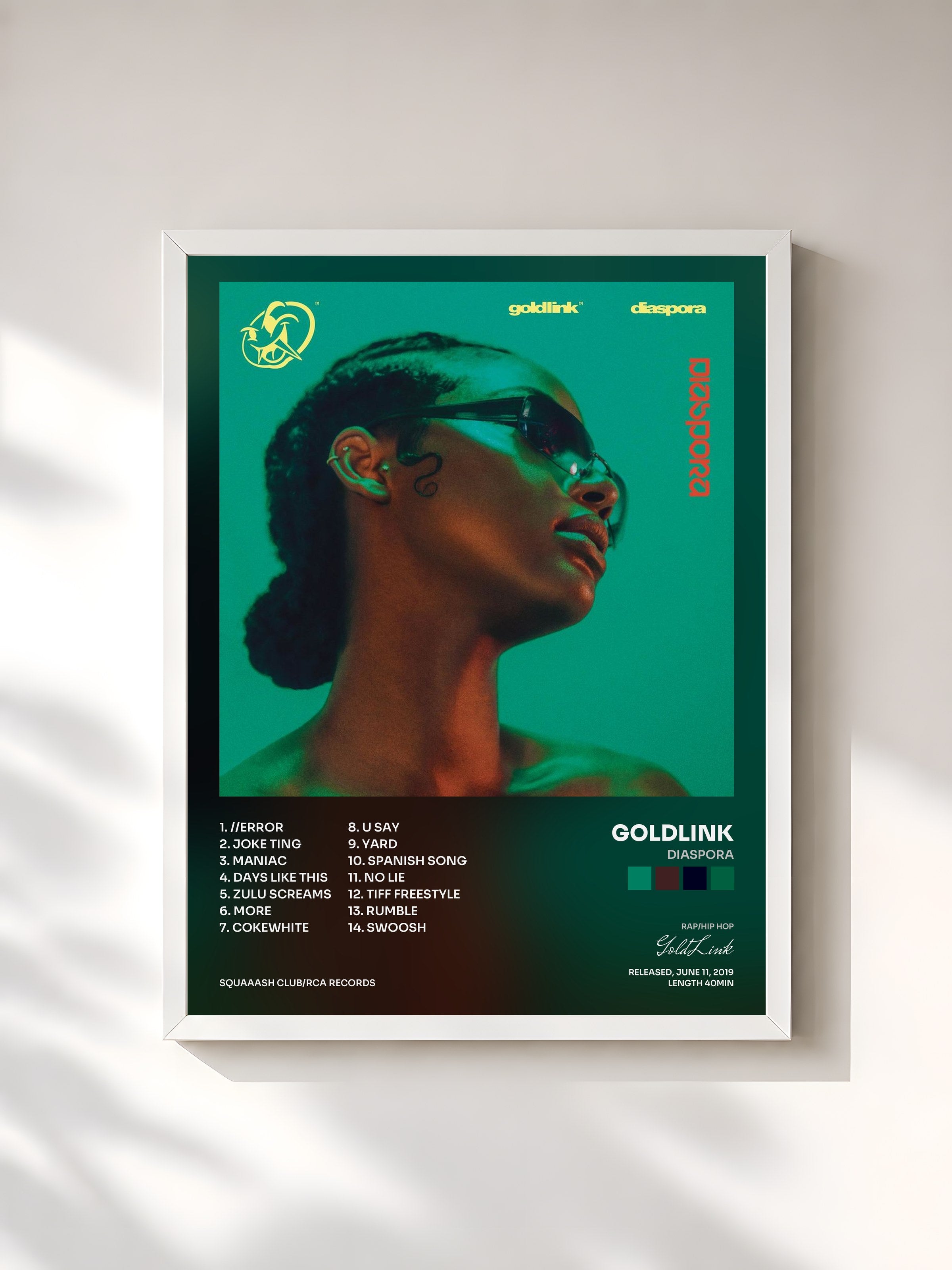 #blanc Tableau de l'album Diaspora de GoldLink, cadre blanc, imprimé et encadré en France