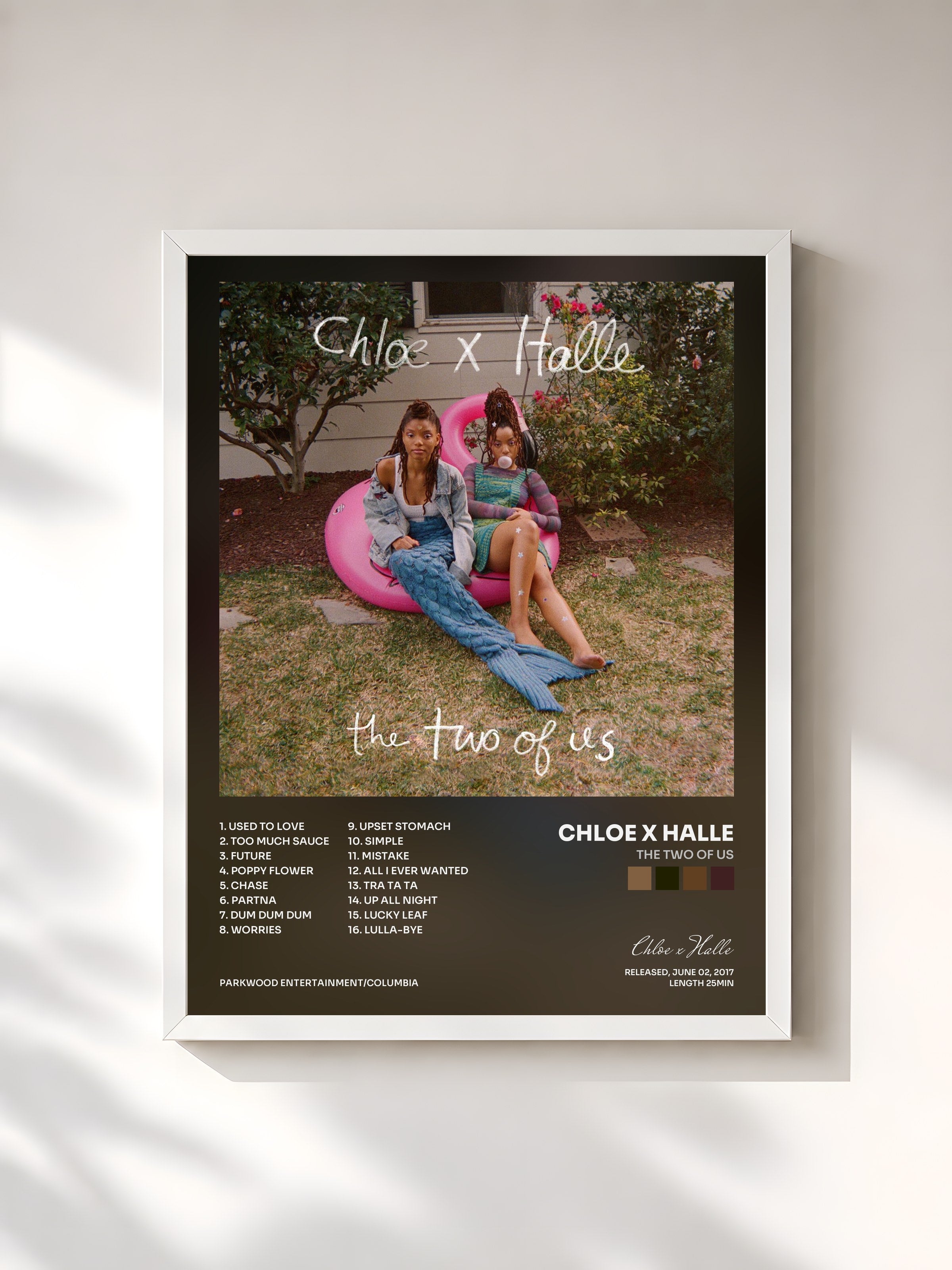 #blanc Tableau de l'album The Two of Us de Chloe x Halle, cadre blanc, imprimé et encadré en France