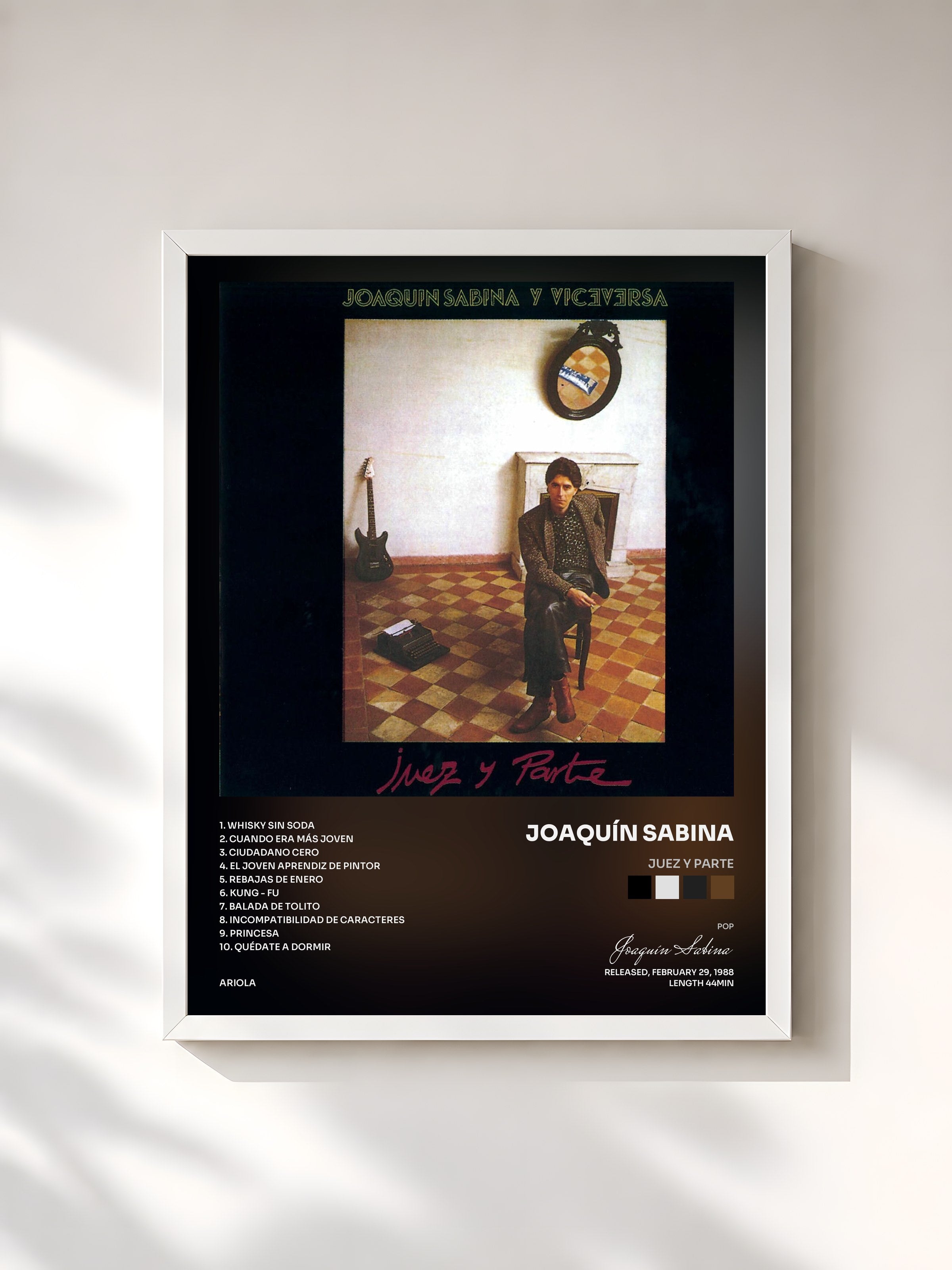 #blanc Tableau de l'album Juez Y Parte de Joaquín Sabina, cadre blanc, imprimé et encadré en France