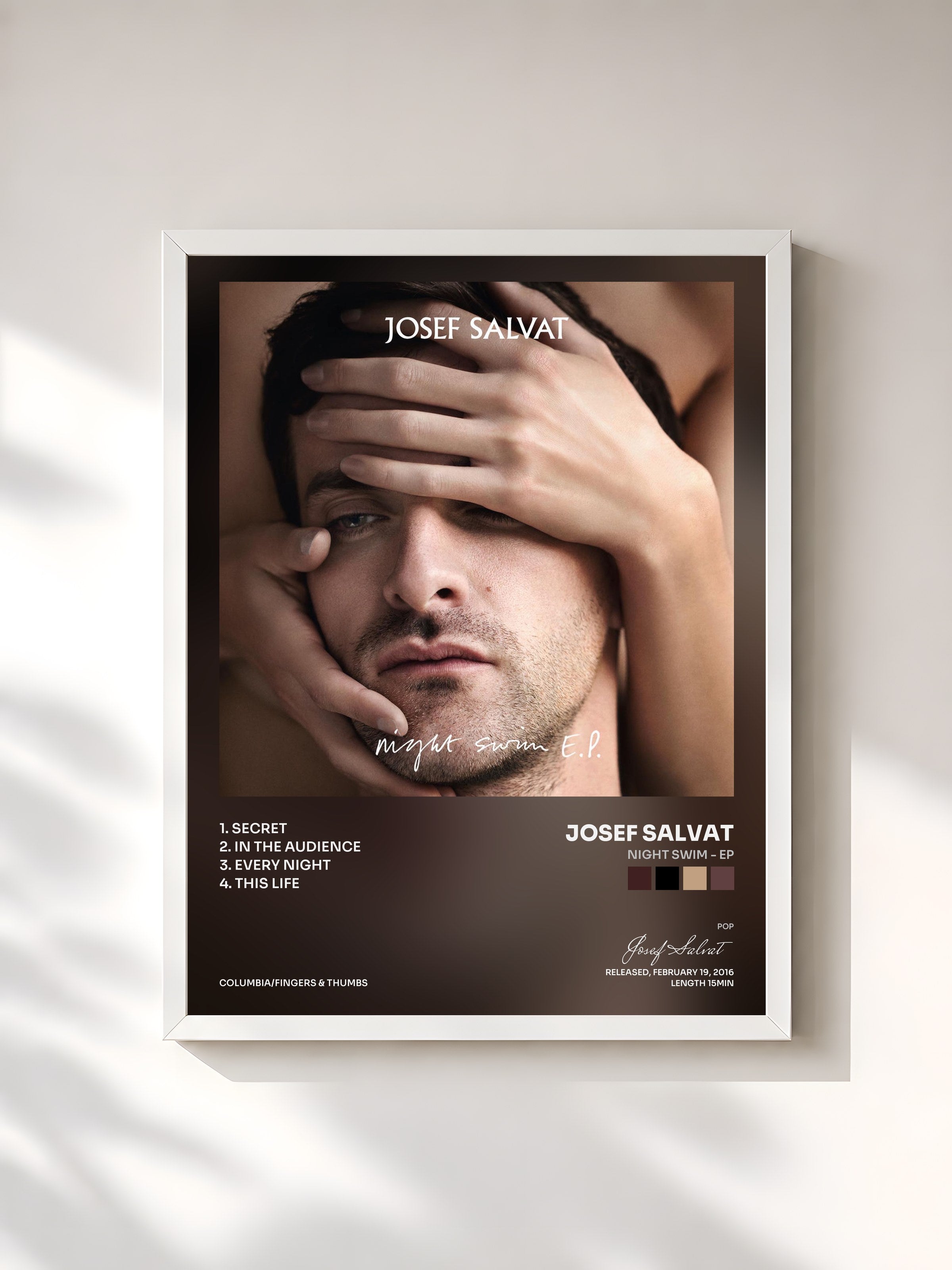 #blanc Tableau de l'album Night Swim - EP de Josef Salvat, cadre blanc, imprimé et encadré en France
