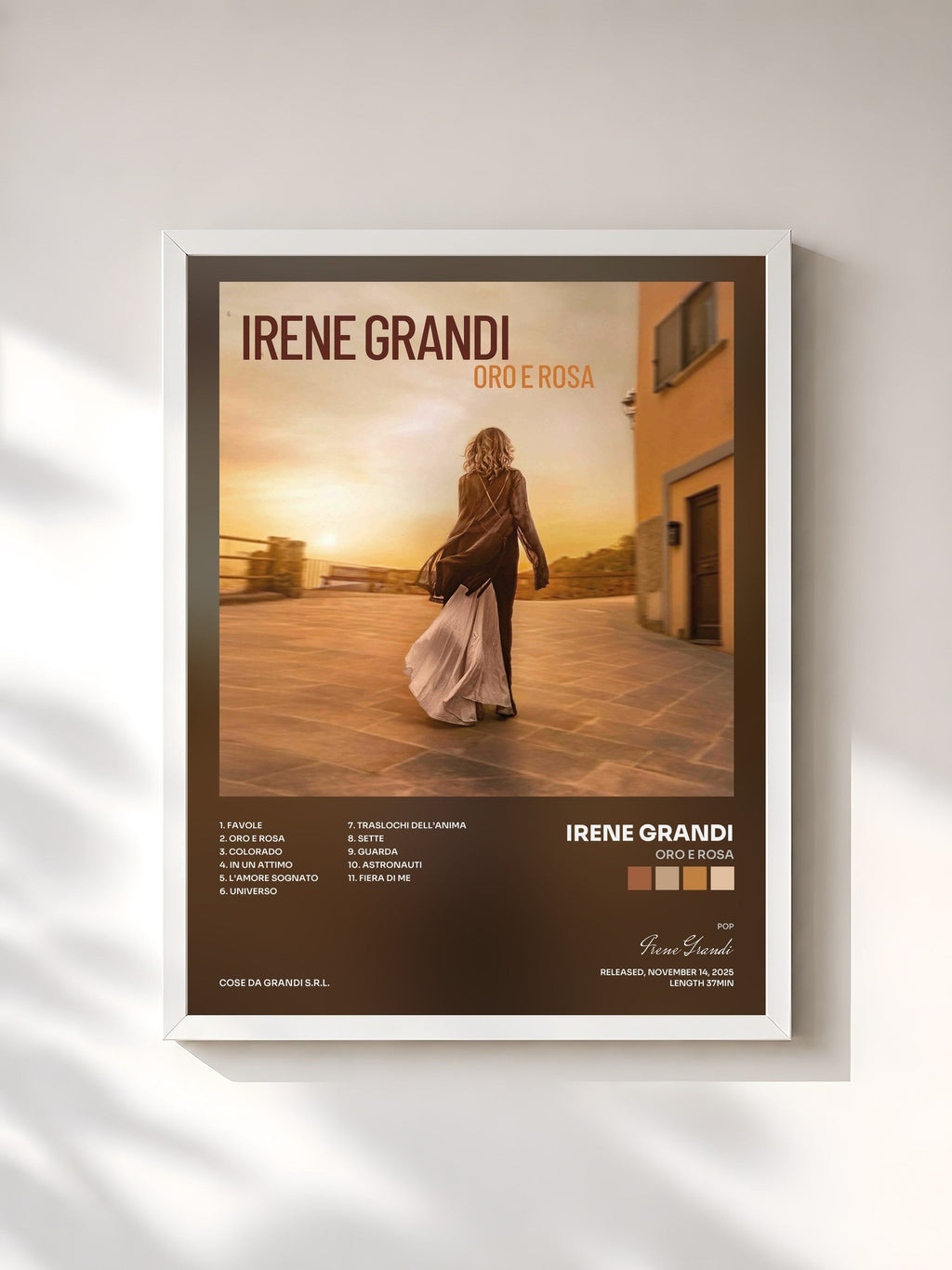 #blanc Tableau de l'album Oro e rosa de Irene Grandi, cadre blanc, imprimé et encadré en France