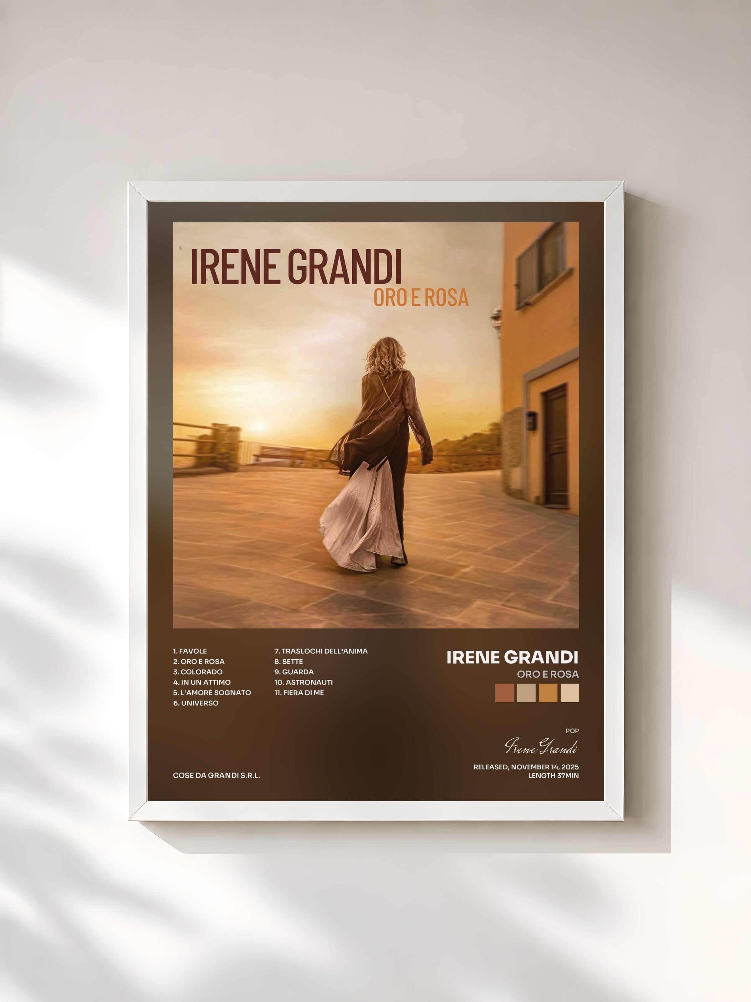 #blanc Tableau de l'album Oro e rosa de Irene Grandi, cadre blanc, imprimé et encadré en France