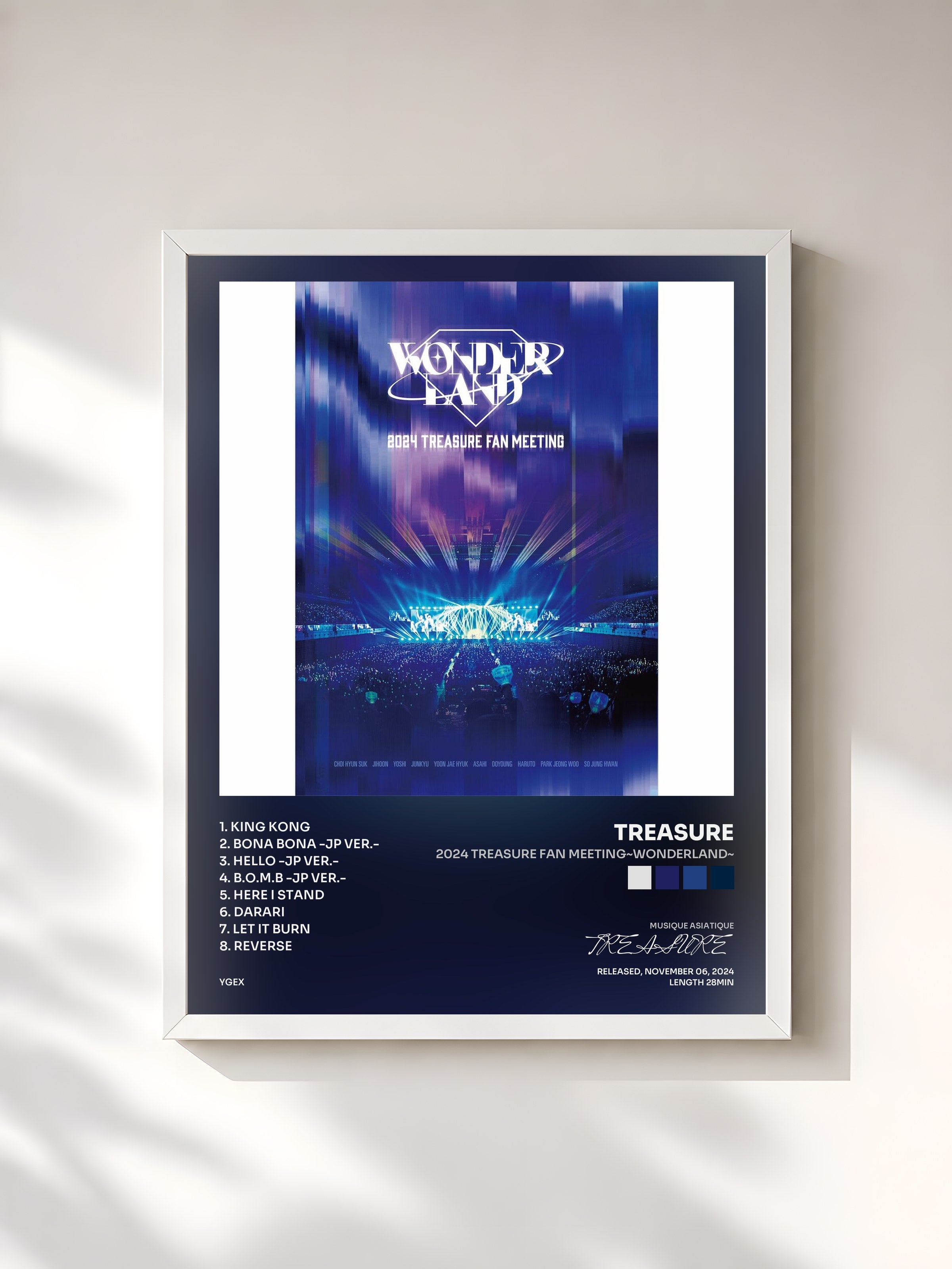#blanc Tableau de l'album 2024 TREASURE FAN MEETING~WONDERLAND~ de TREASURE, cadre blanc, imprimé et encadré en France