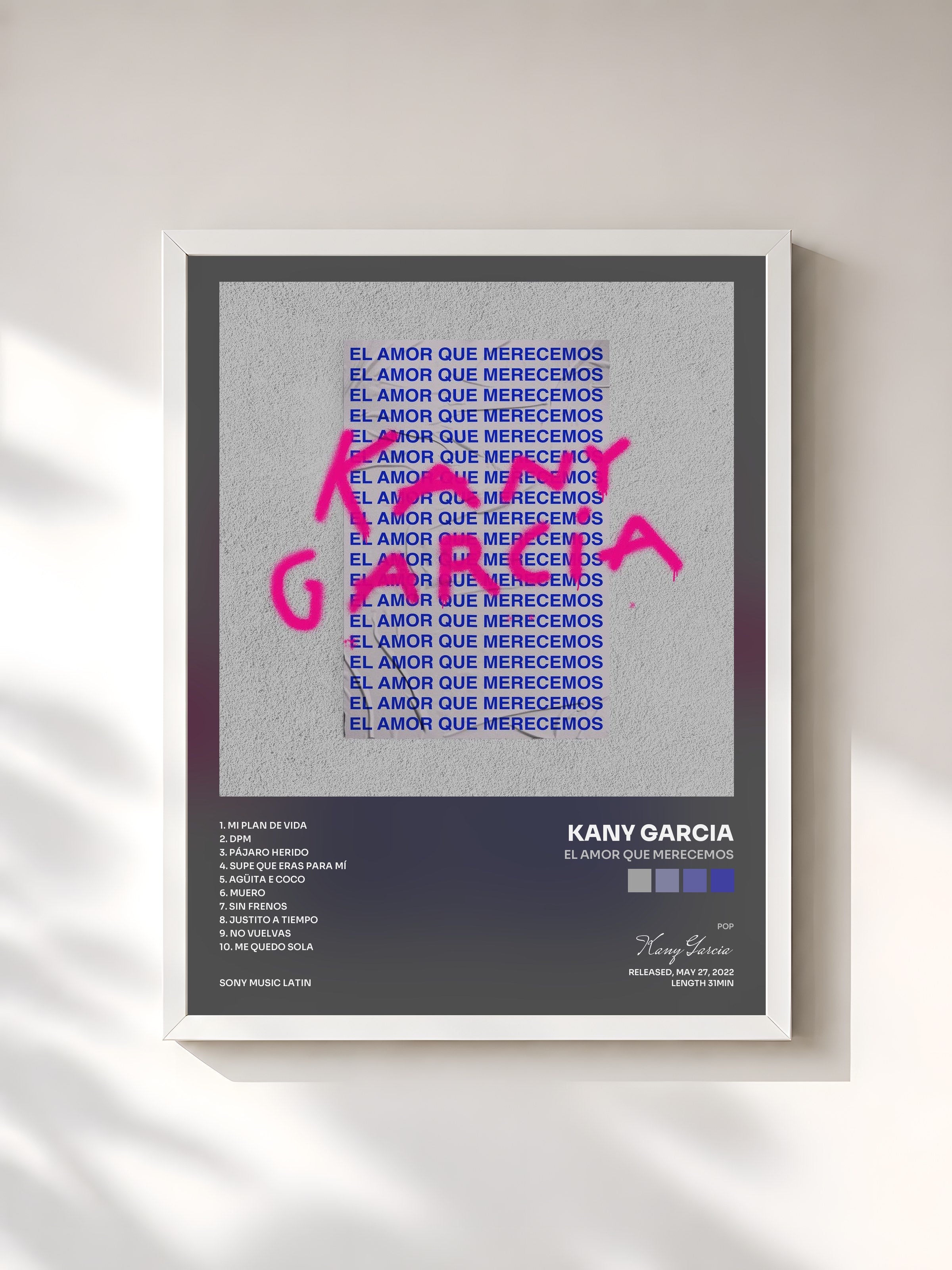 #blanc Tableau de l'album El Amor Que Merecemos de Kany Garcia, cadre blanc, imprimé et encadré en France
