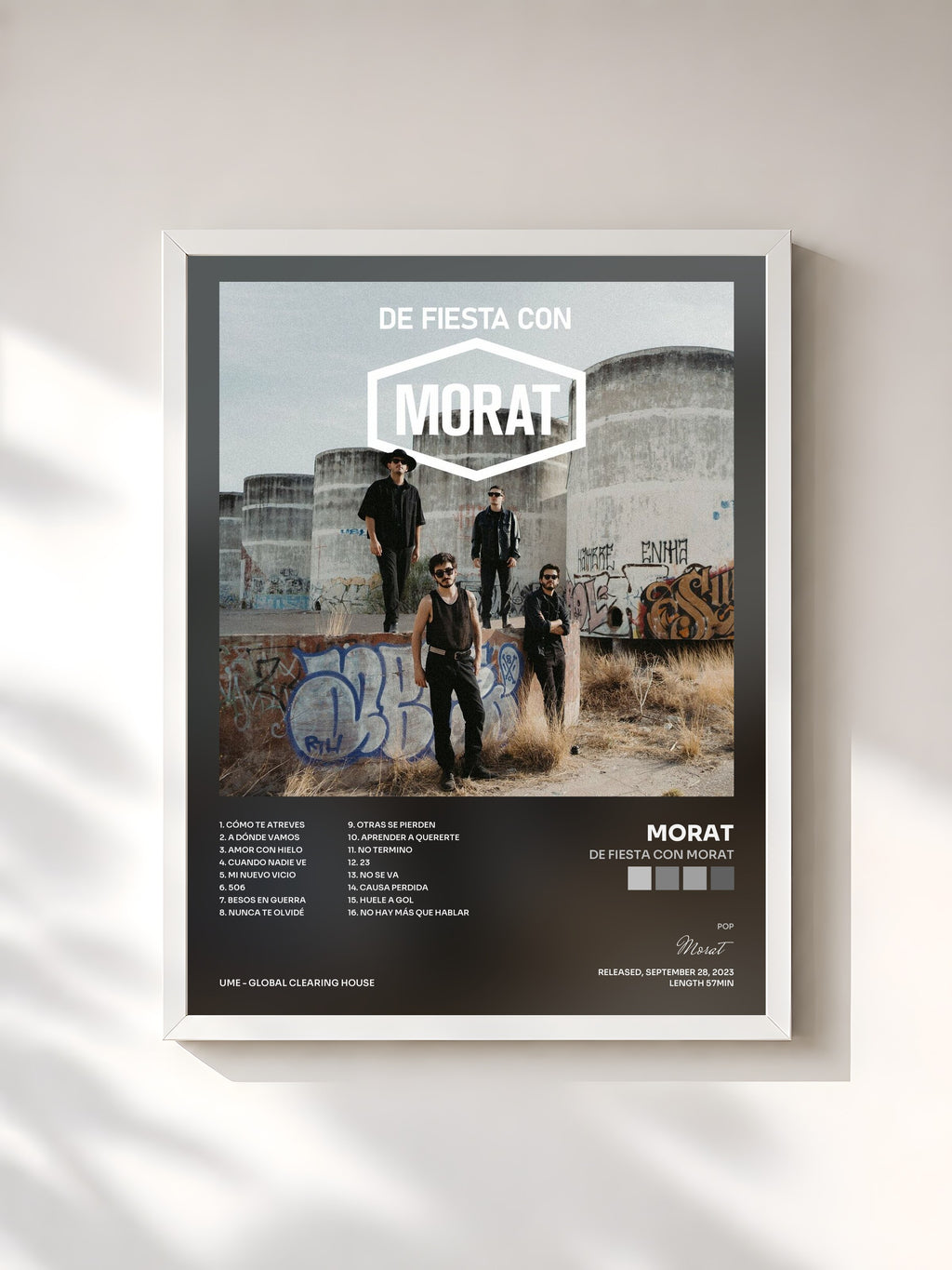 #blanc Tableau de l'album De Fiesta Con Morat de Morat, cadre blanc, imprimé et encadré en France