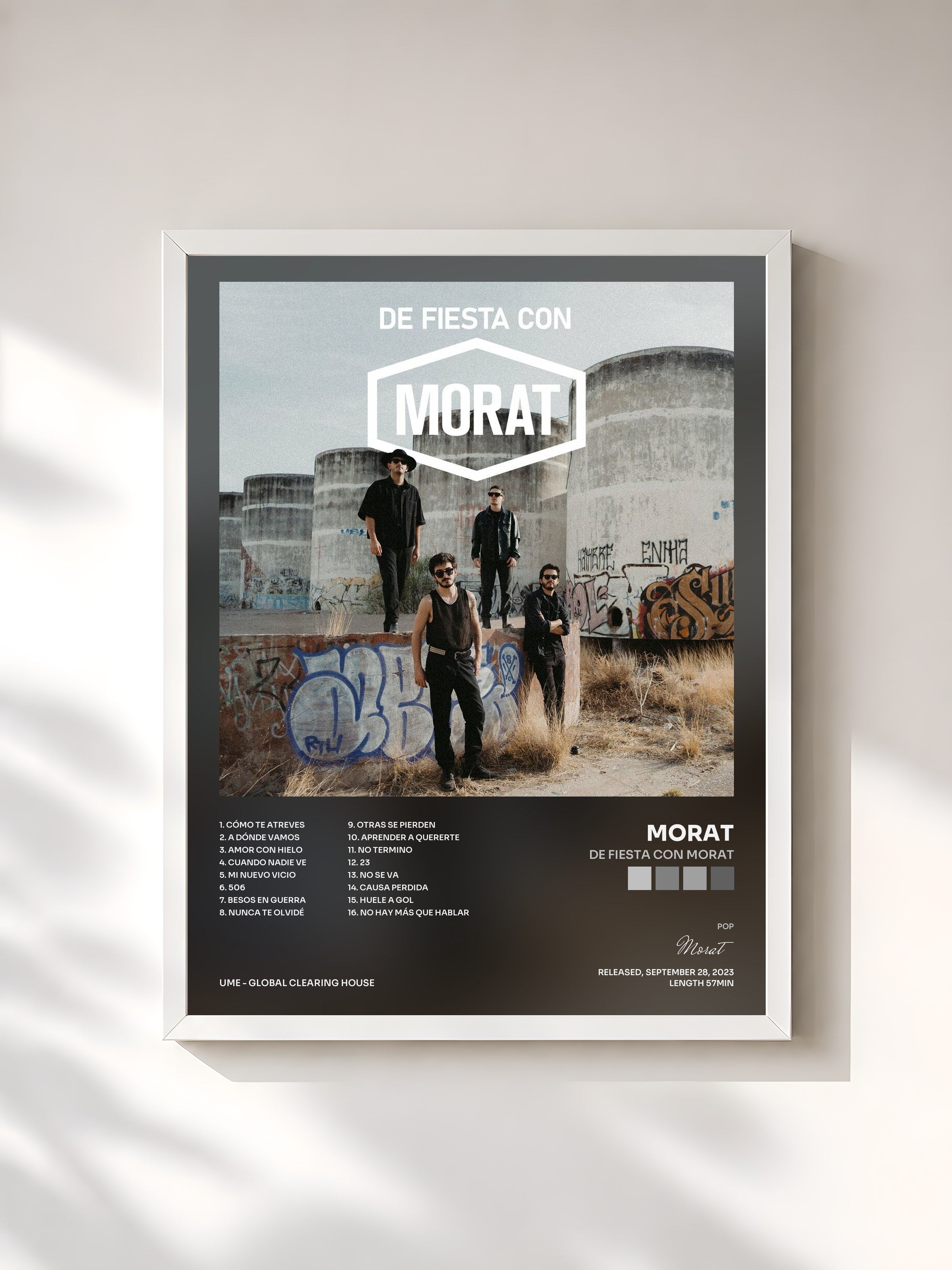#blanc Tableau de l'album De Fiesta Con Morat de Morat, cadre blanc, imprimé et encadré en France