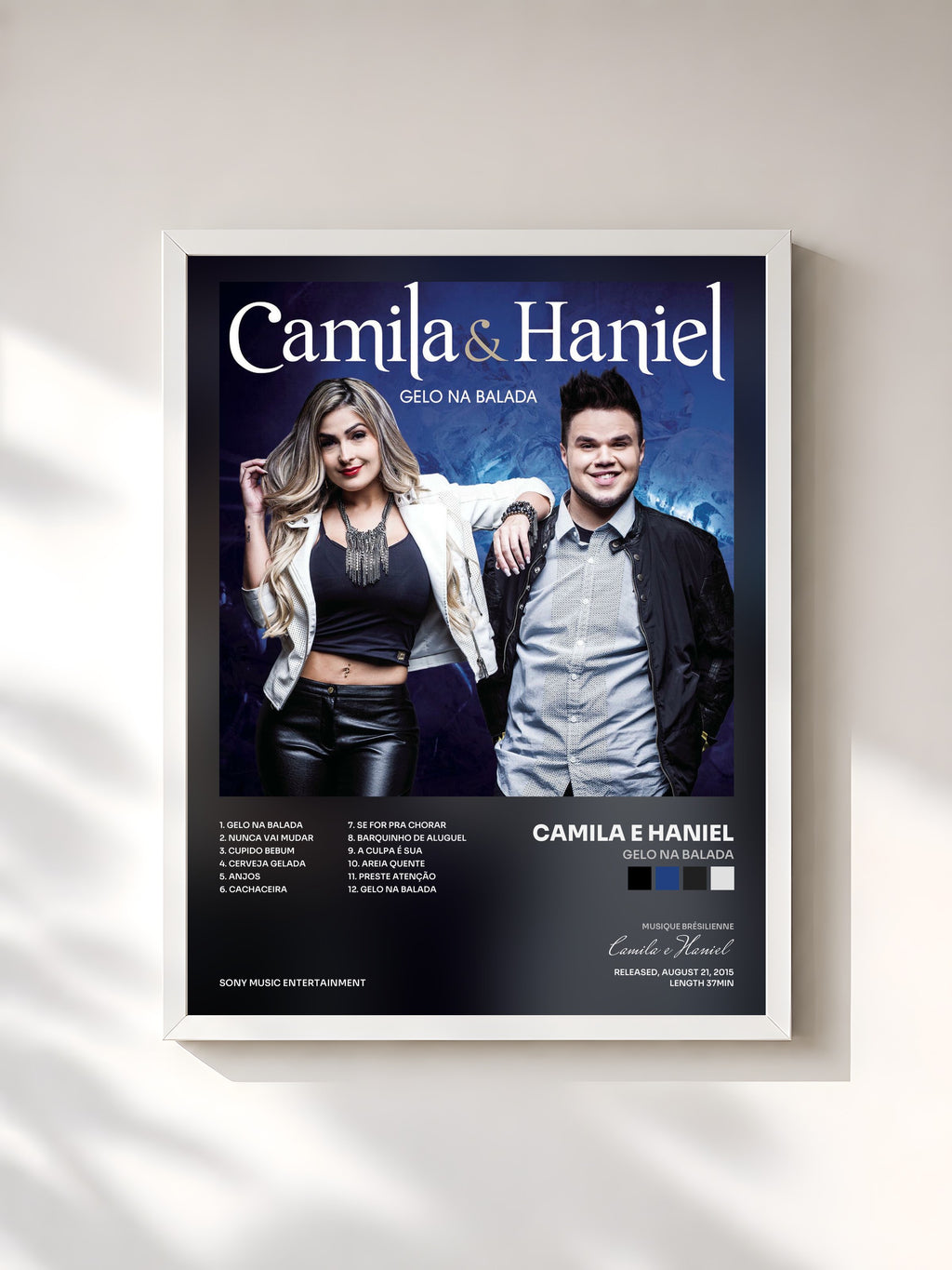 #blanc Tableau de l'album Gelo na Balada de Camila e Haniel, cadre blanc, imprimé et encadré en France