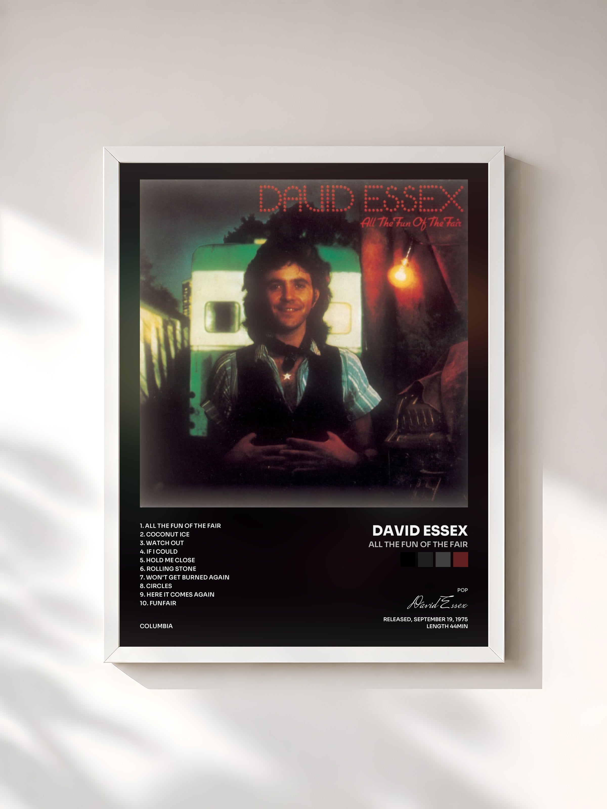 #blanc Tableau de l'album ALL THE FUN OF THE FAIR de David Essex, cadre blanc, imprimé et encadré en France