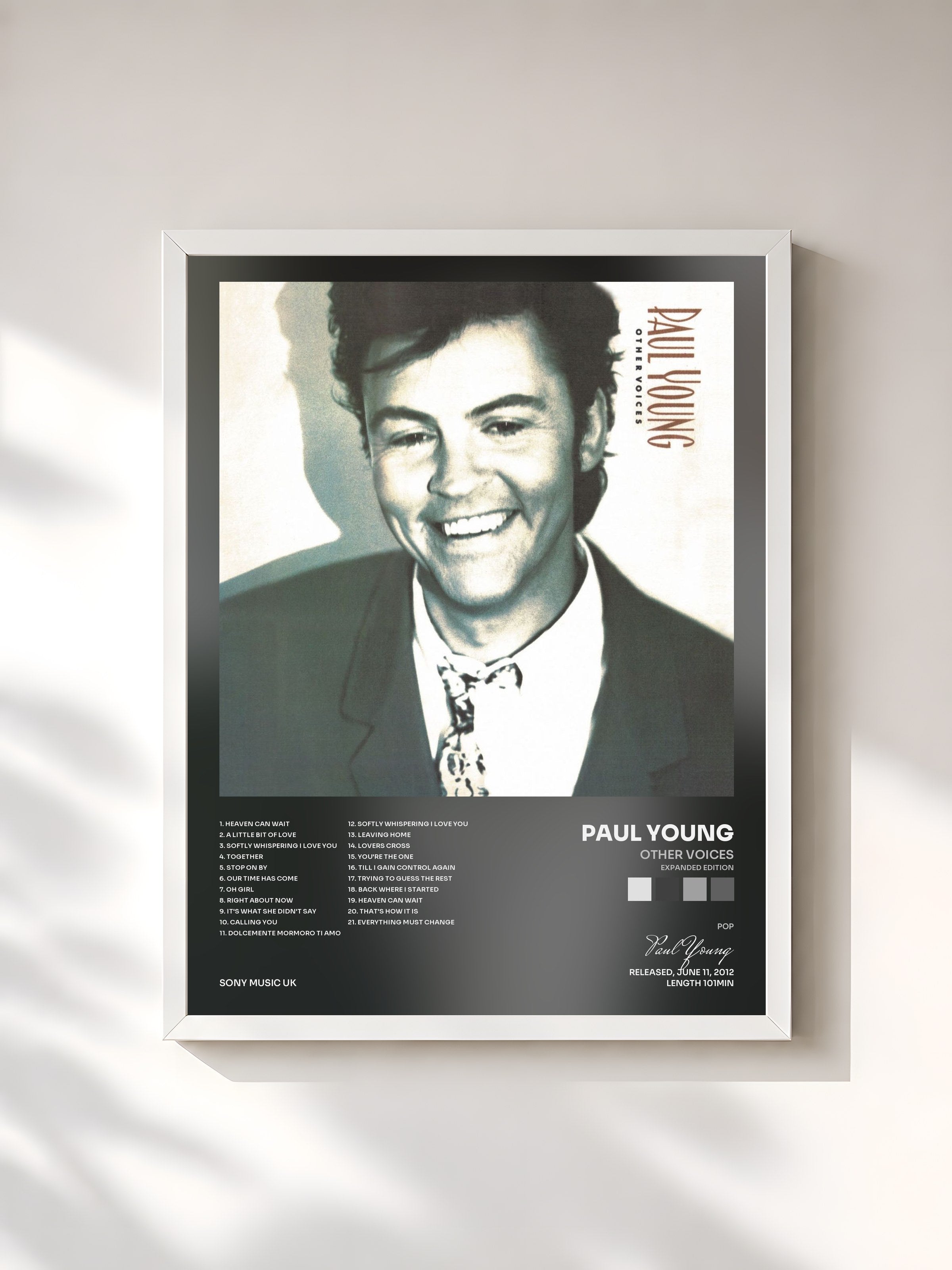 #blanc Tableau de l'album Other Voices (Expanded Edition) de Paul Young, cadre blanc, imprimé et encadré en France