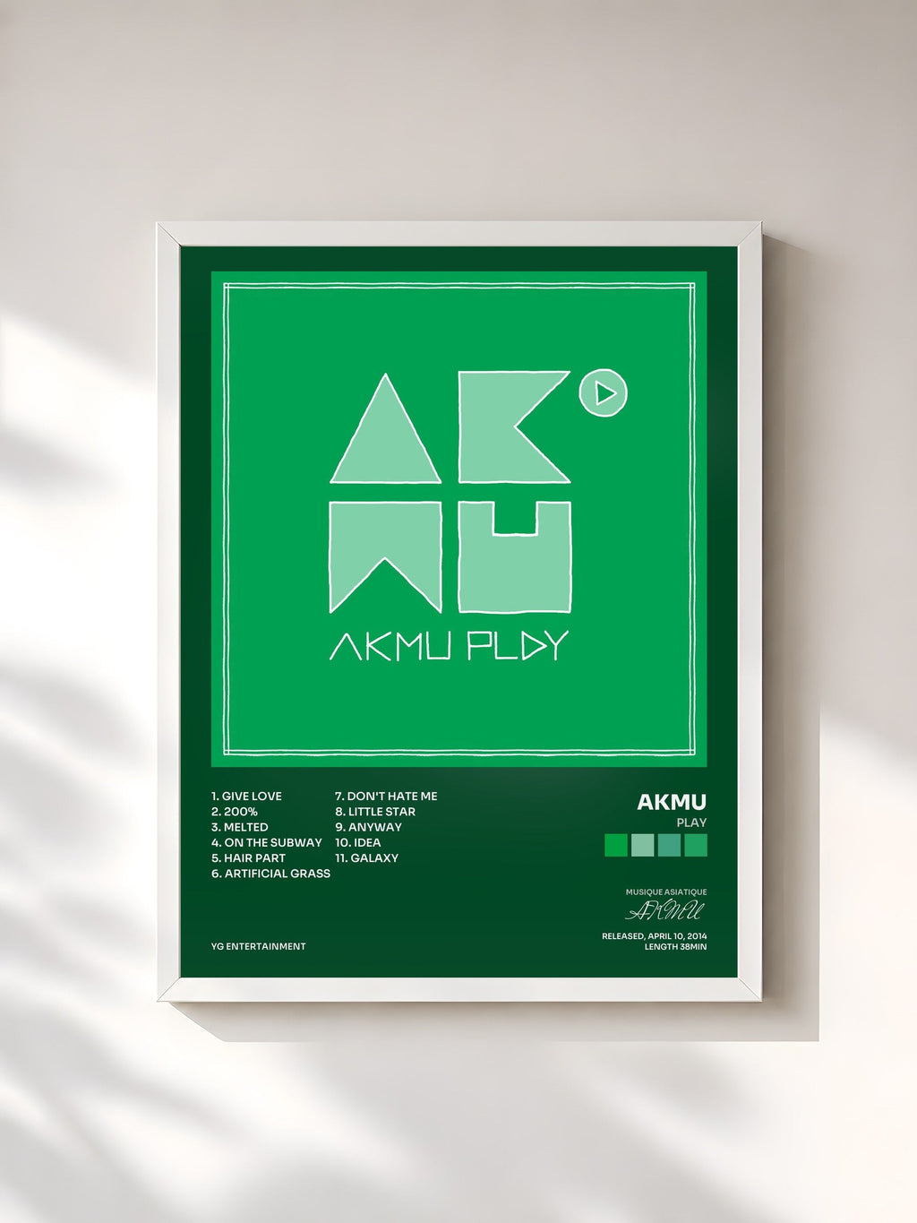 #blanc Tableau de l'album PLAY de AKMU, cadre blanc, imprimé et encadré en France