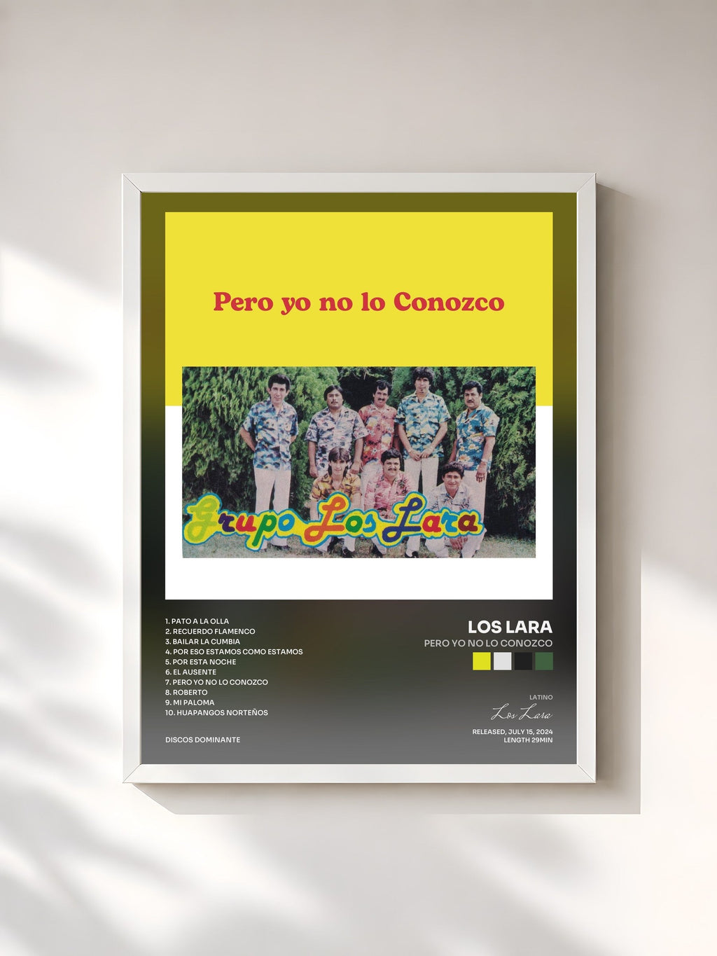 #blanc Pero Yo No Lo Conozco by Los Lara as a framed art print, white frame, printed and framed in France