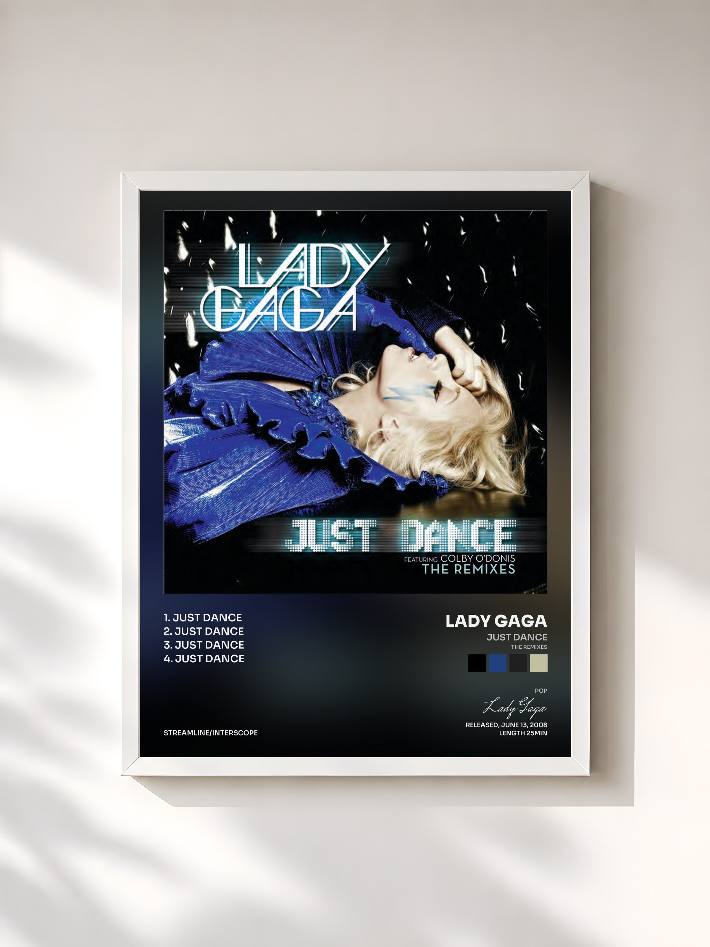 #blanc Tableau de l'album Just Dance (The Remixes) de Lady Gaga, cadre blanc, imprimé et encadré en France