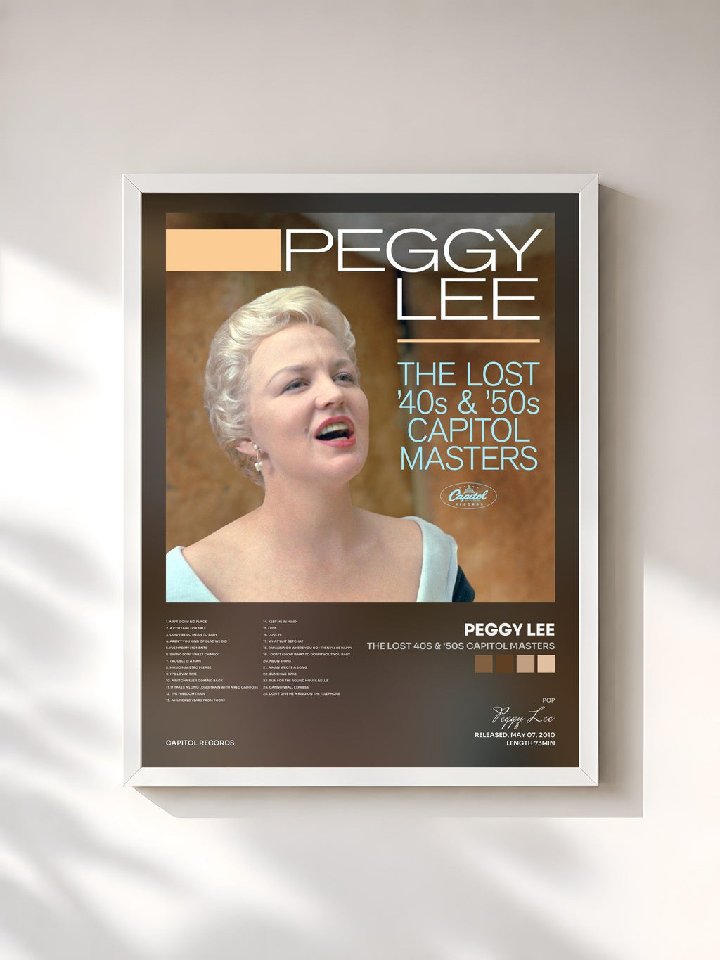 #blanc Tableau de l'album The Lost 40s & '50s Capitol Masters de Peggy Lee, cadre blanc, imprimé et encadré en France