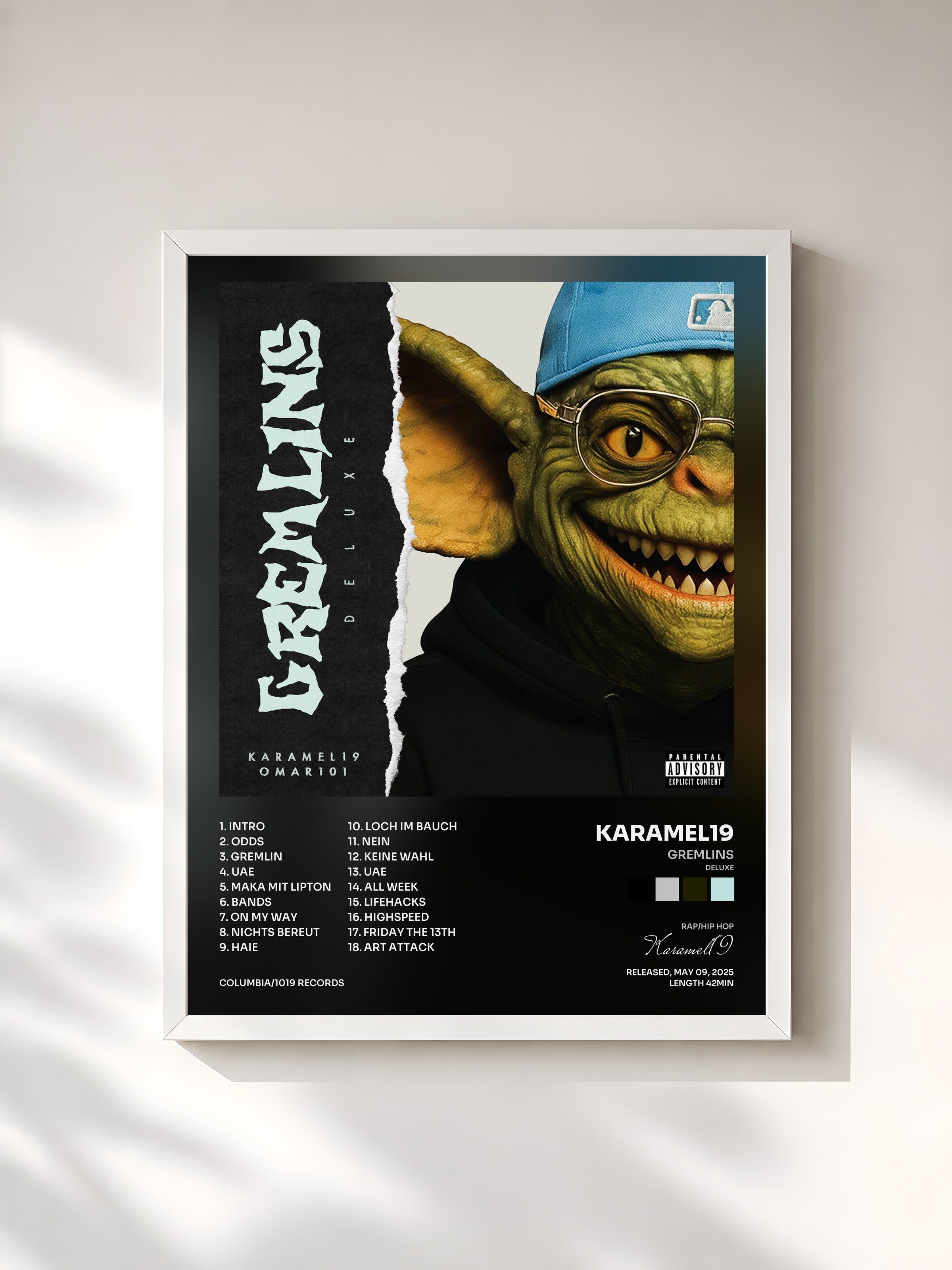 #blanc Tableau de l'album Gremlins (Deluxe) de Karamel19, cadre blanc, imprimé et encadré en France