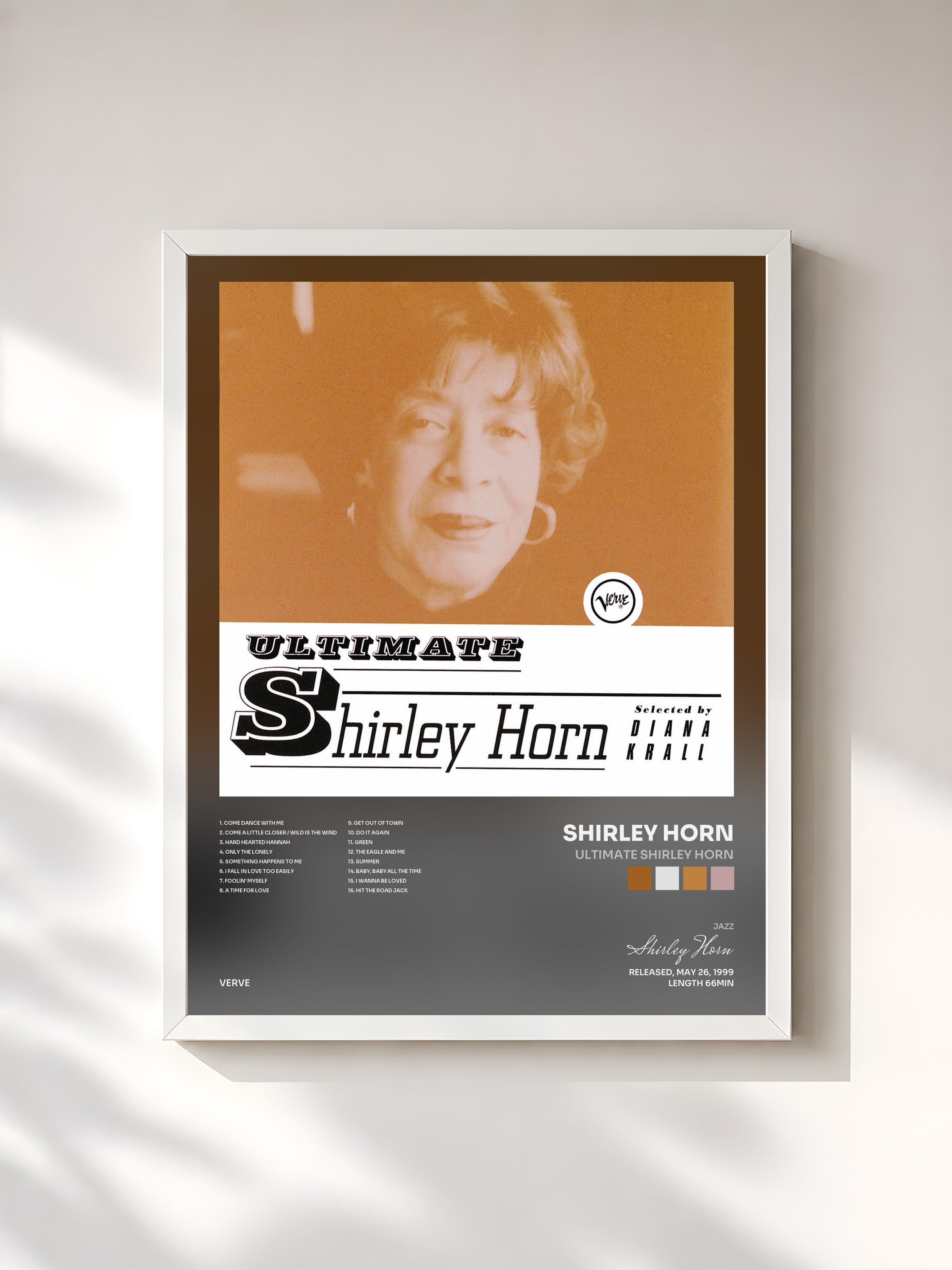 #blanc Tableau de l'album Ultimate Shirley Horn de Shirley Horn, cadre blanc, imprimé et encadré en France