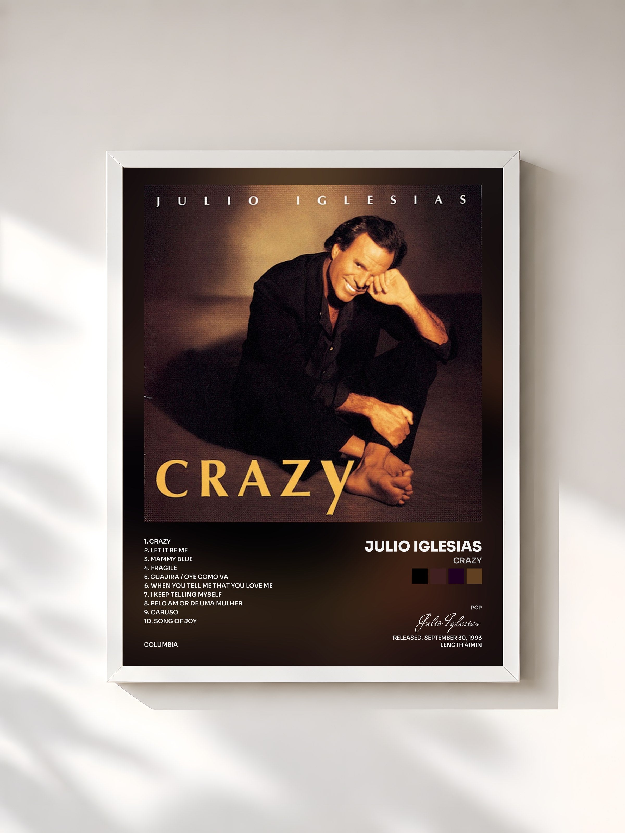 #blanc Tableau de l'album Crazy de Julio Iglesias, cadre blanc, imprimé et encadré en France