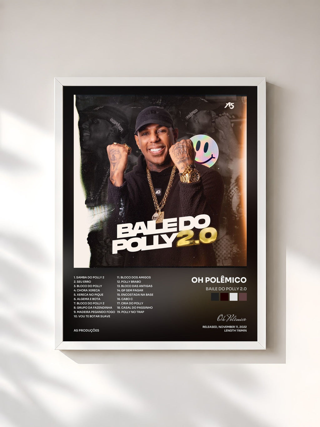 #blanc Baile do Polly 2.0 de Oh Polêmico en lámina enmarcada, marco blanco, impresa y enmarcada en Francia