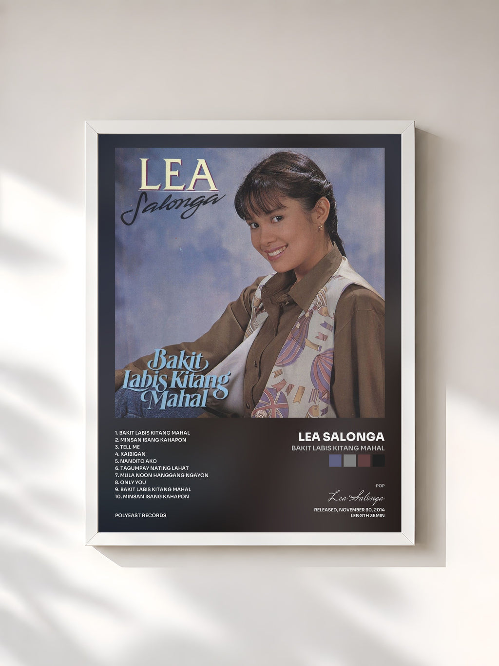 #blanc Tableau de l'album Bakit Labis Kitang Mahal de Lea Salonga, cadre blanc, imprimé et encadré en France