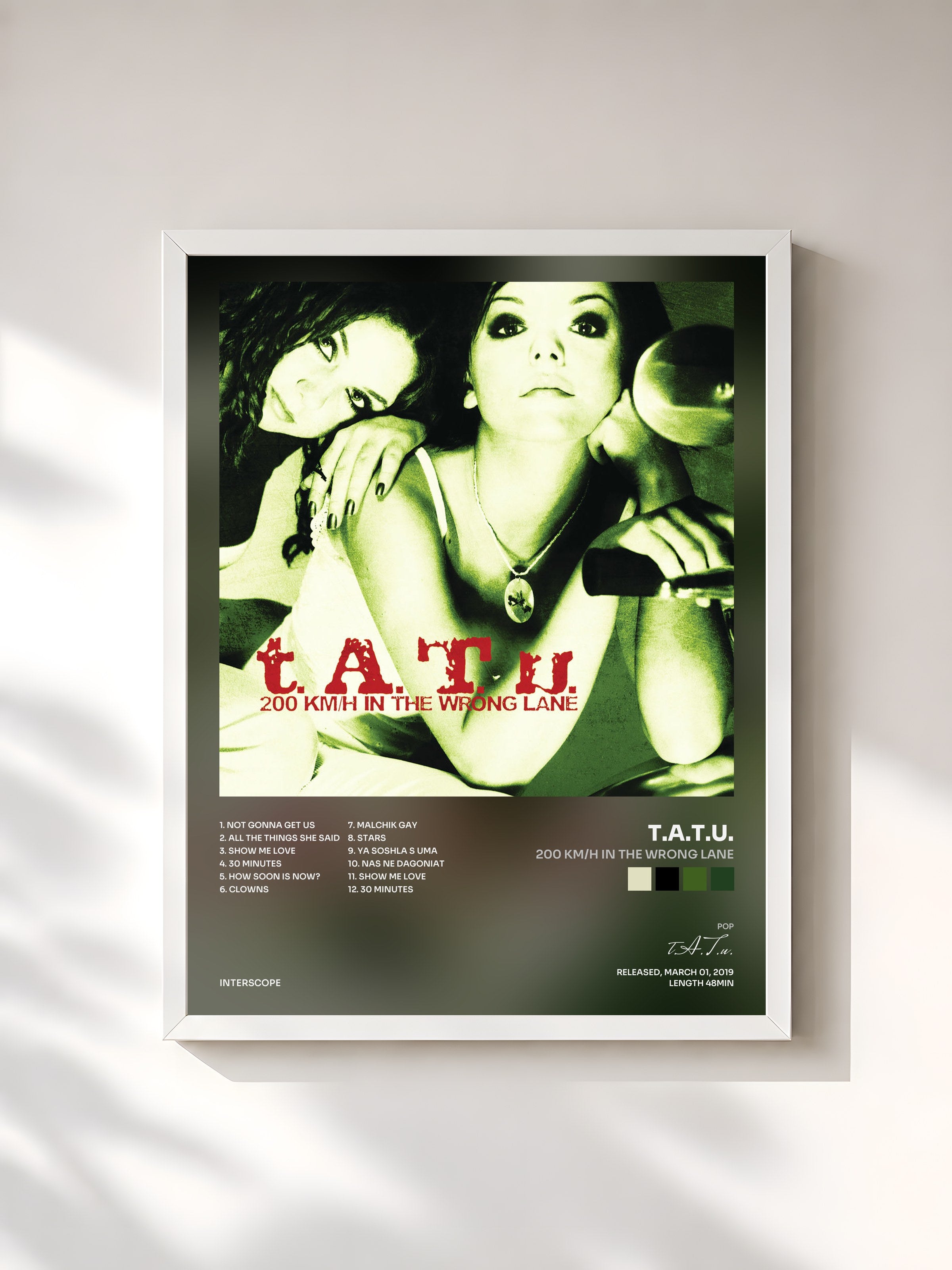 #blanc Tableau de l'album 200 KM/H In The Wrong Lane de t.A.T.u., cadre blanc, imprimé et encadré en France