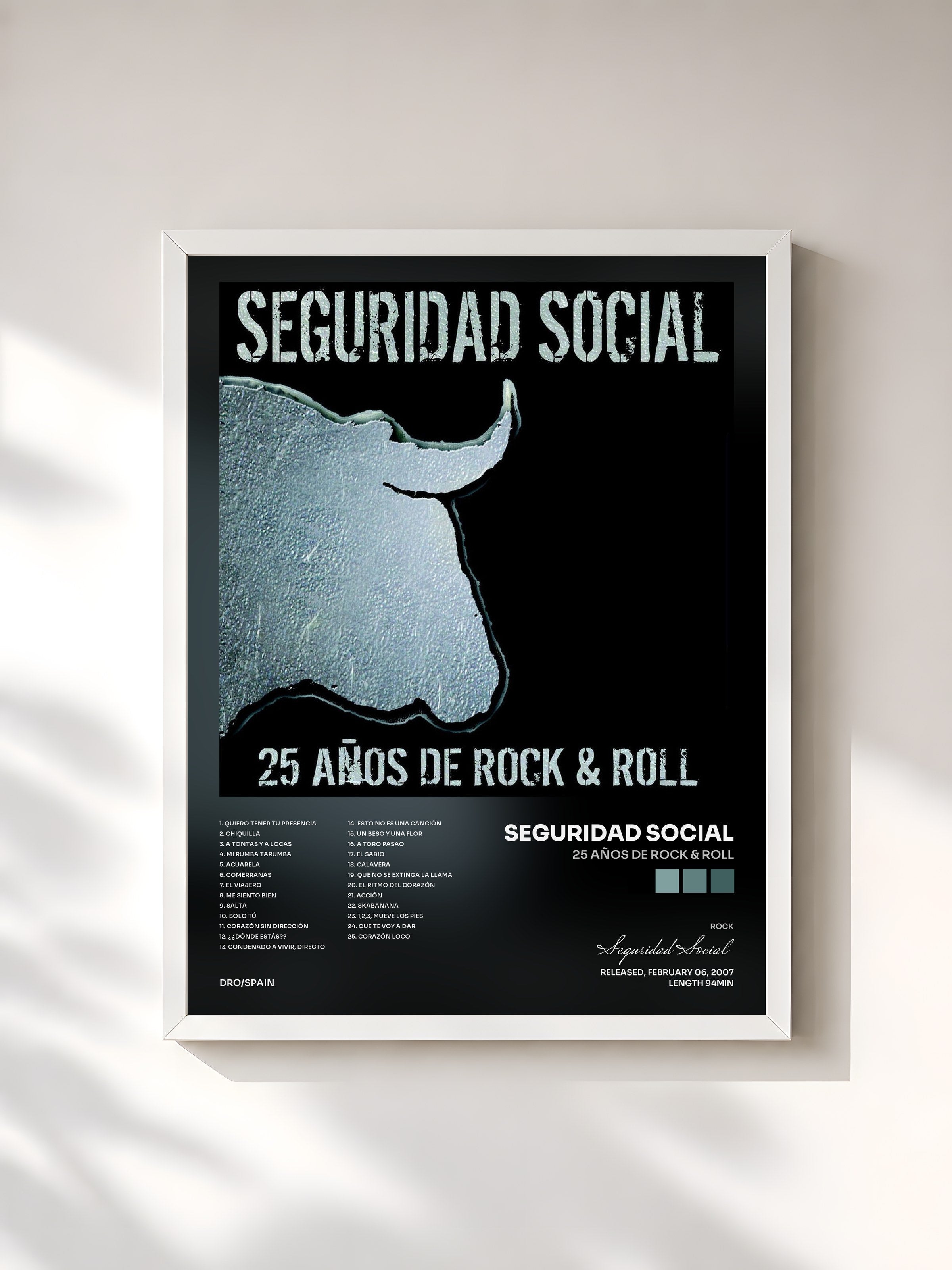 #blanc Tableau de l'album 25 años de Rock & Roll de Seguridad Social, cadre blanc, imprimé et encadré en France