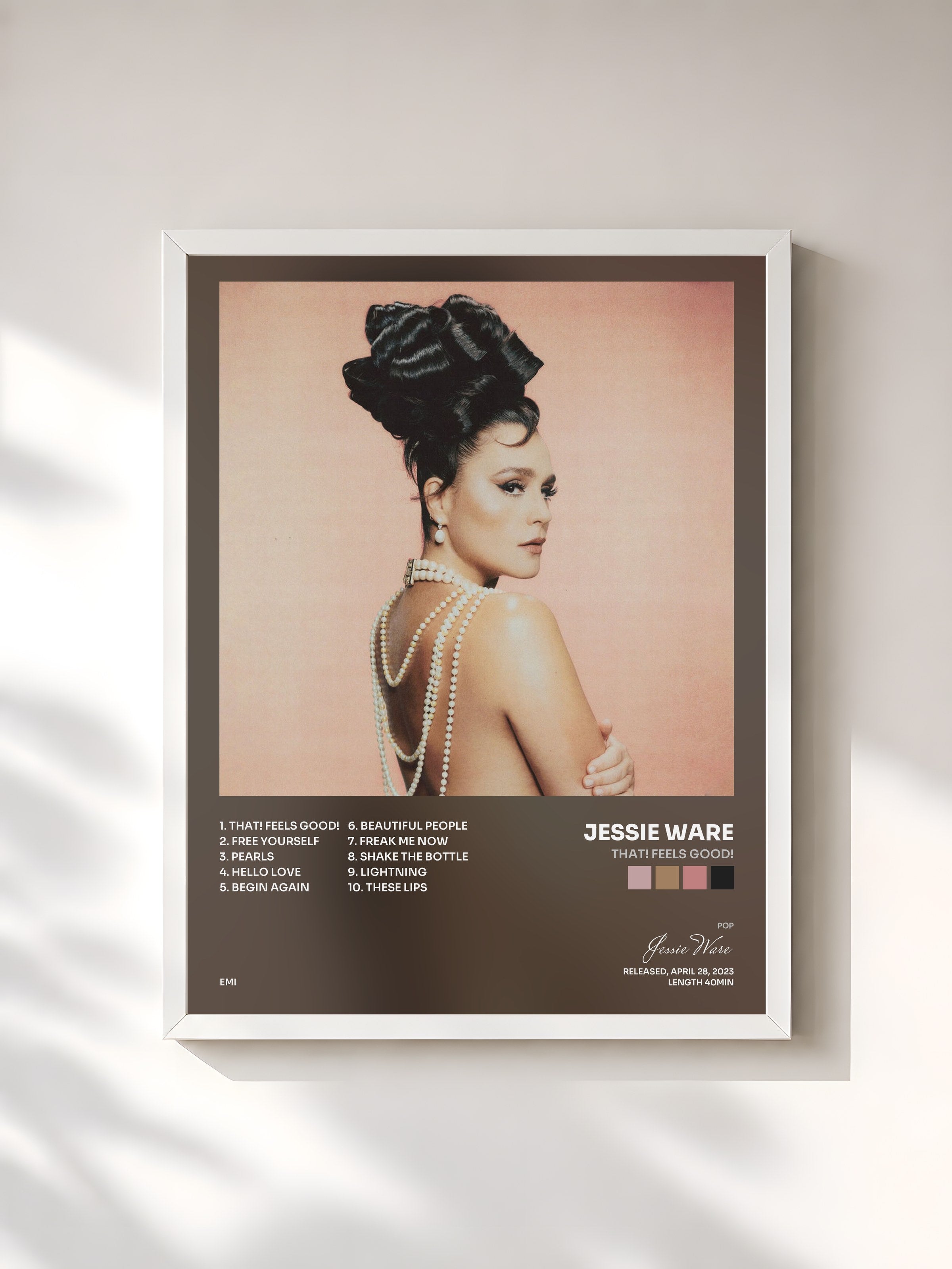 #blanc Tableau de l'album That! Feels Good! de Jessie Ware, cadre blanc, imprimé et encadré en France