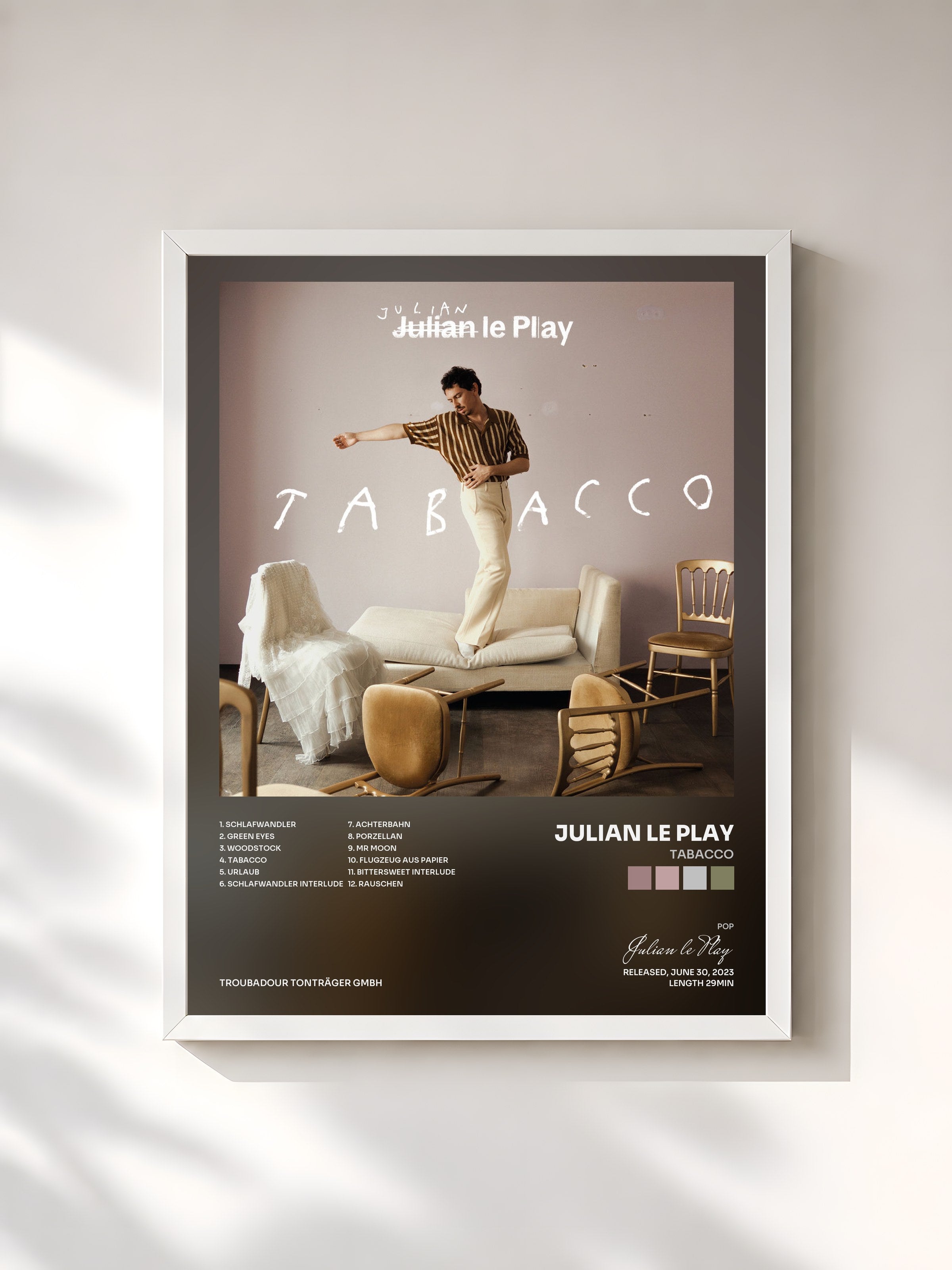 #blanc Tableau de l'album TABACCO de Julian le Play, cadre blanc, imprimé et encadré en France