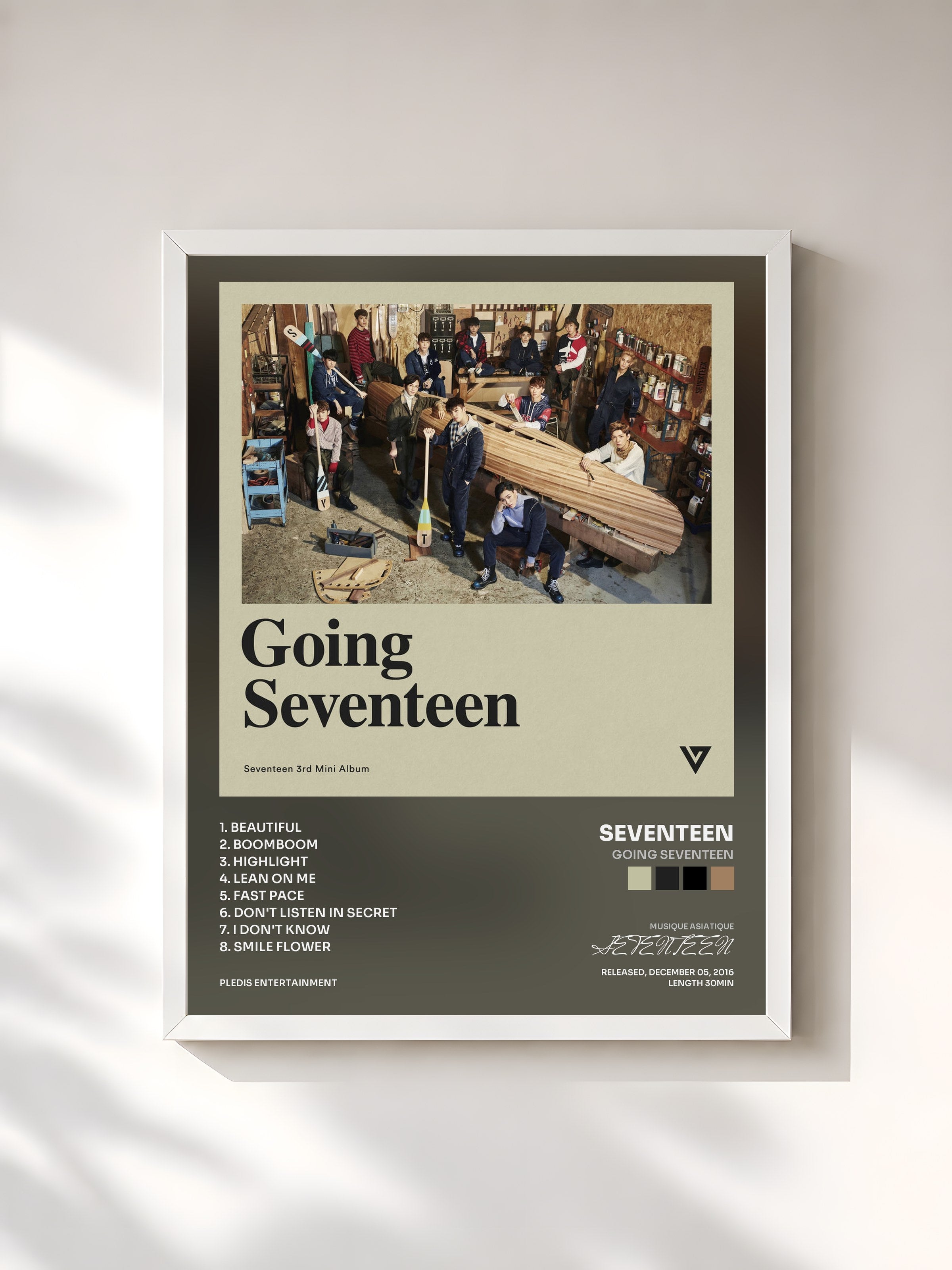 #blanc Tableau de l'album Going Seventeen de SEVENTEEN, cadre blanc, imprimé et encadré en France