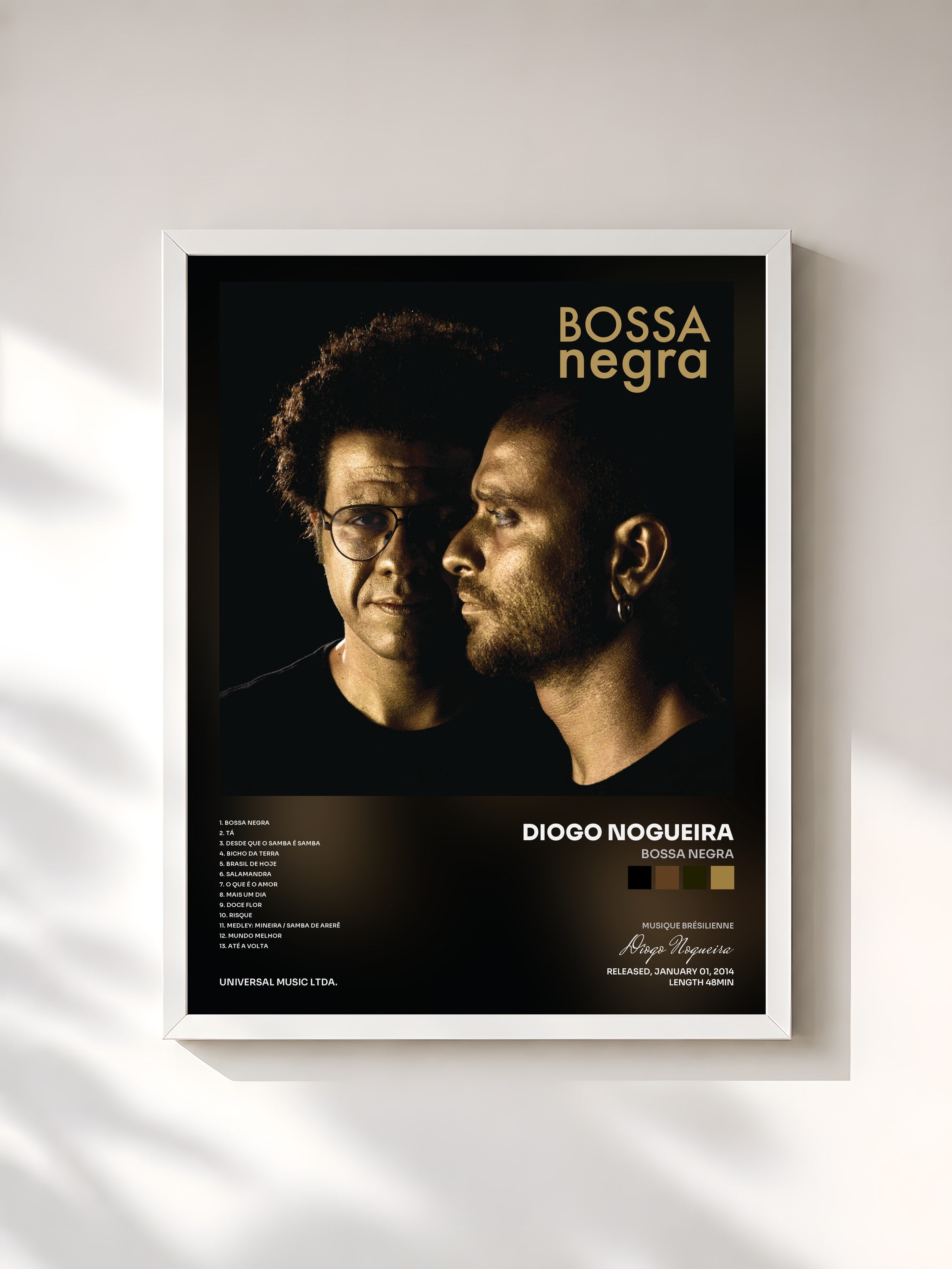 #blanc Tableau de l'album Bossa Negra de Diogo Nogueira, cadre blanc, imprimé et encadré en France