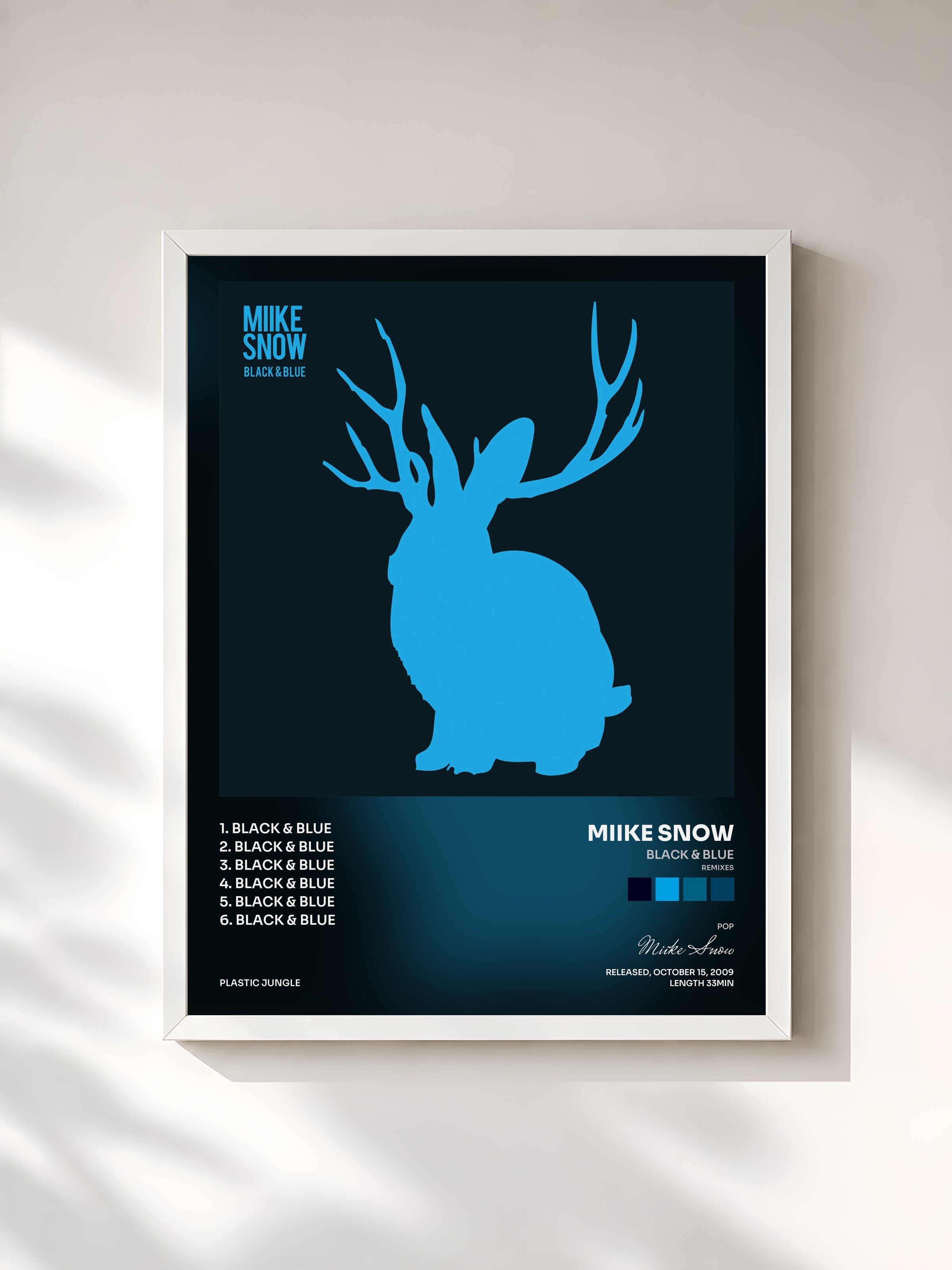 #blanc Tableau de l'album Black & Blue (Remixes) de Miike Snow, cadre blanc, imprimé et encadré en France