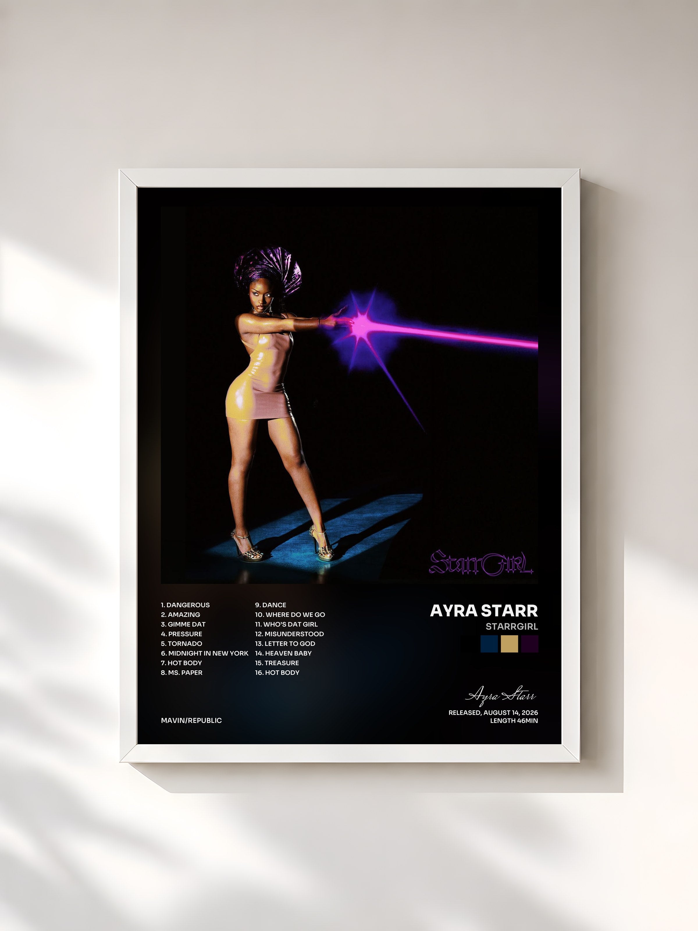 #blanc Tableau de l'album Starrgirl de Ayra Starr, cadre blanc, imprimé et encadré en France