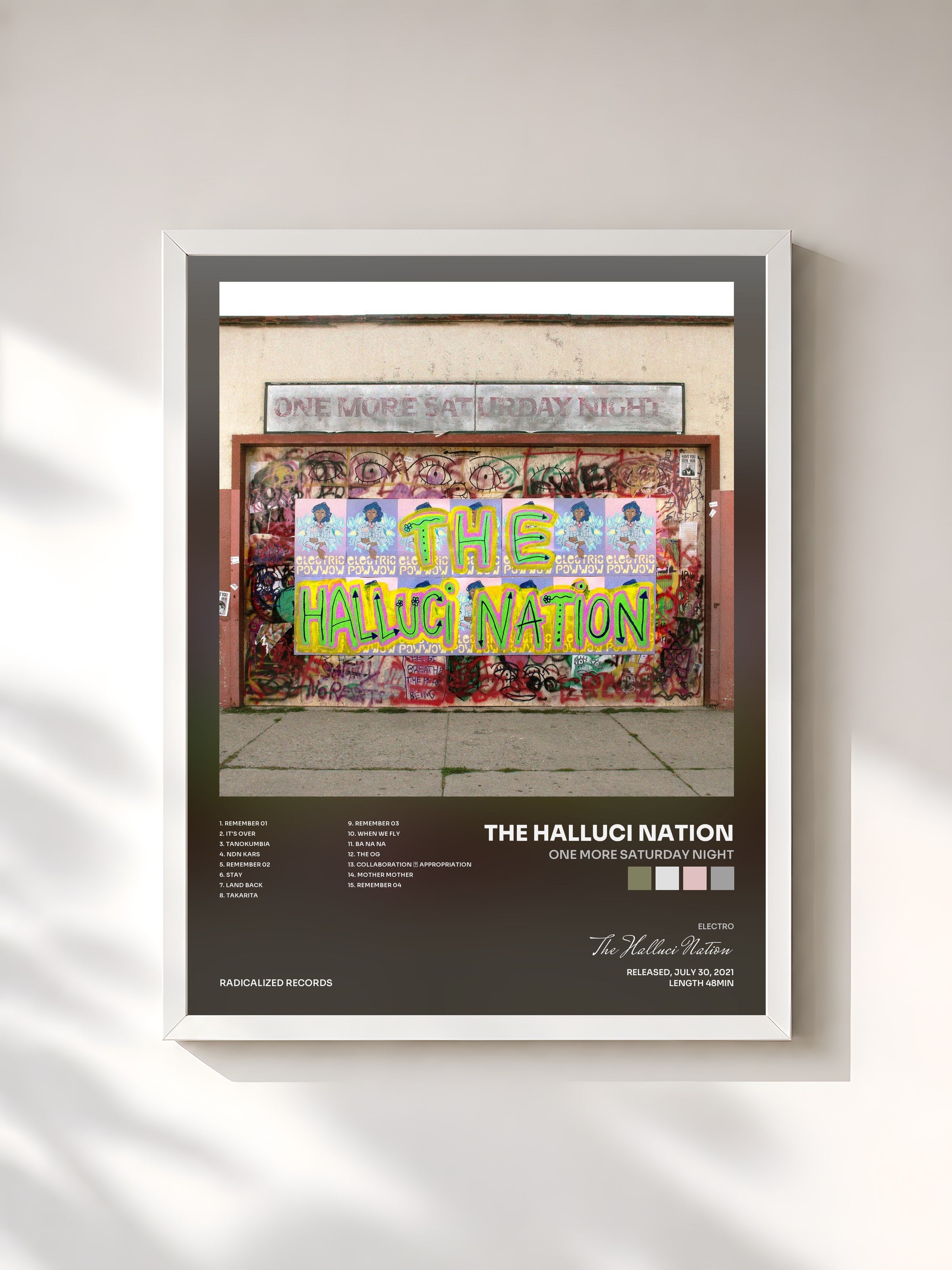 #blanc Tableau de l'album One More Saturday Night de The Halluci Nation, cadre blanc, imprimé et encadré en France