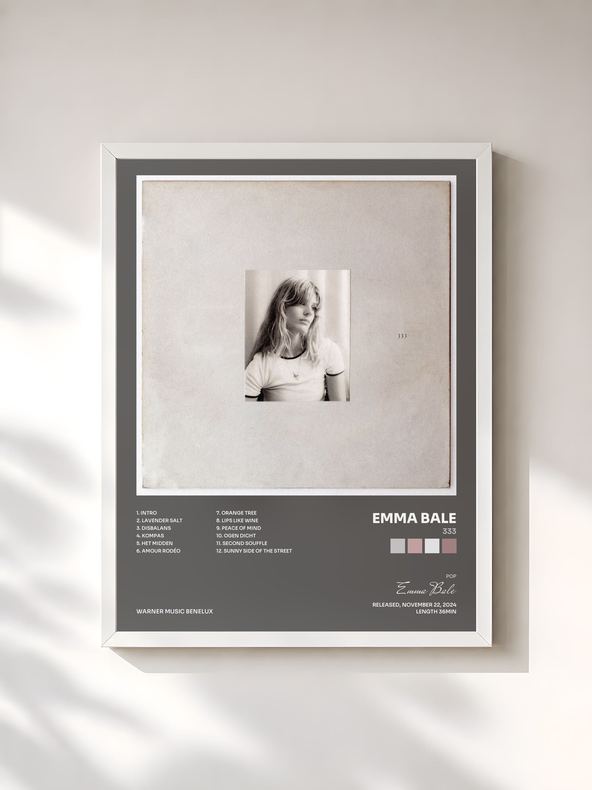 #blanc Tableau de l'album 333 de Emma Bale, cadre blanc, imprimé et encadré en France