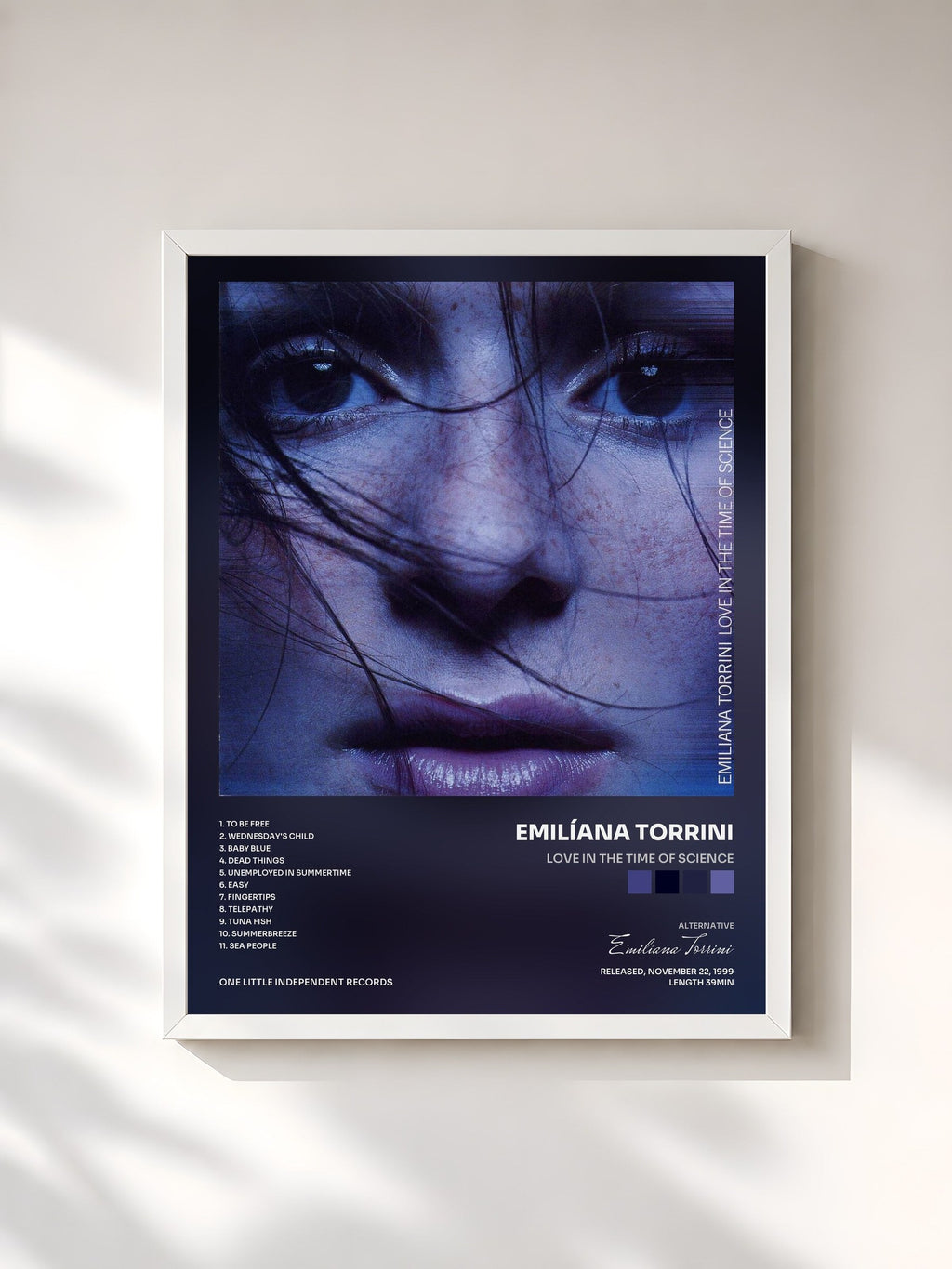 #blanc Love In The Time Of Science von Emilíana Torrini als gerahmter Kunstdruck, weißer Rahmen, gedruckt und gerahmt in Frankreich