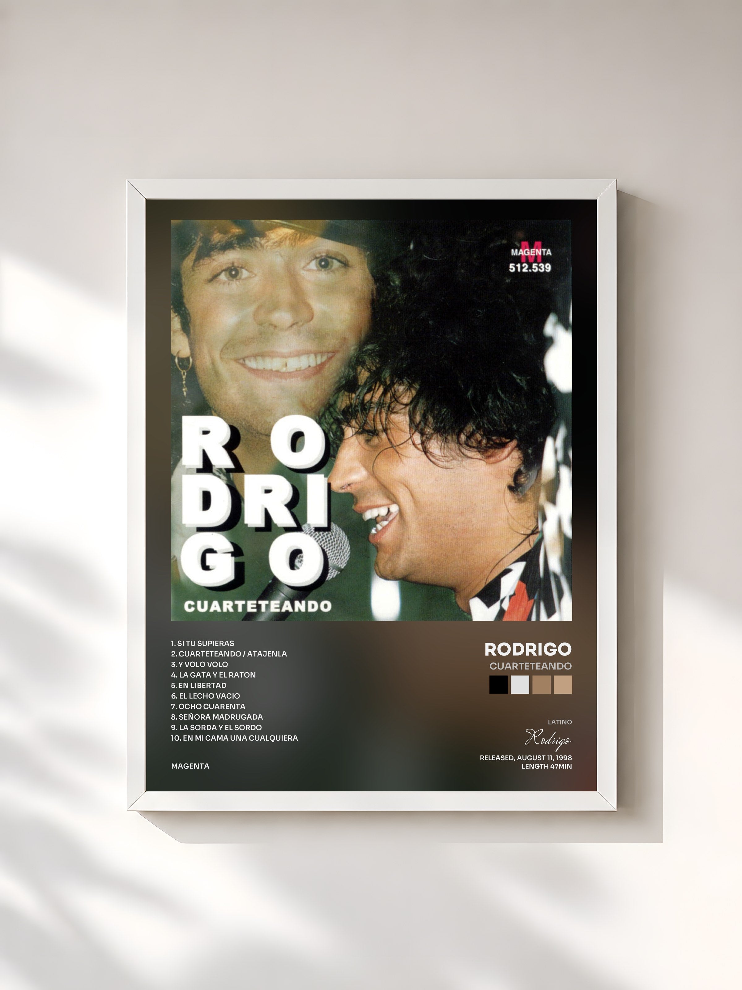 #blanc Tableau de l'album Cuarteteando de Rodrigo, cadre blanc, imprimé et encadré en France