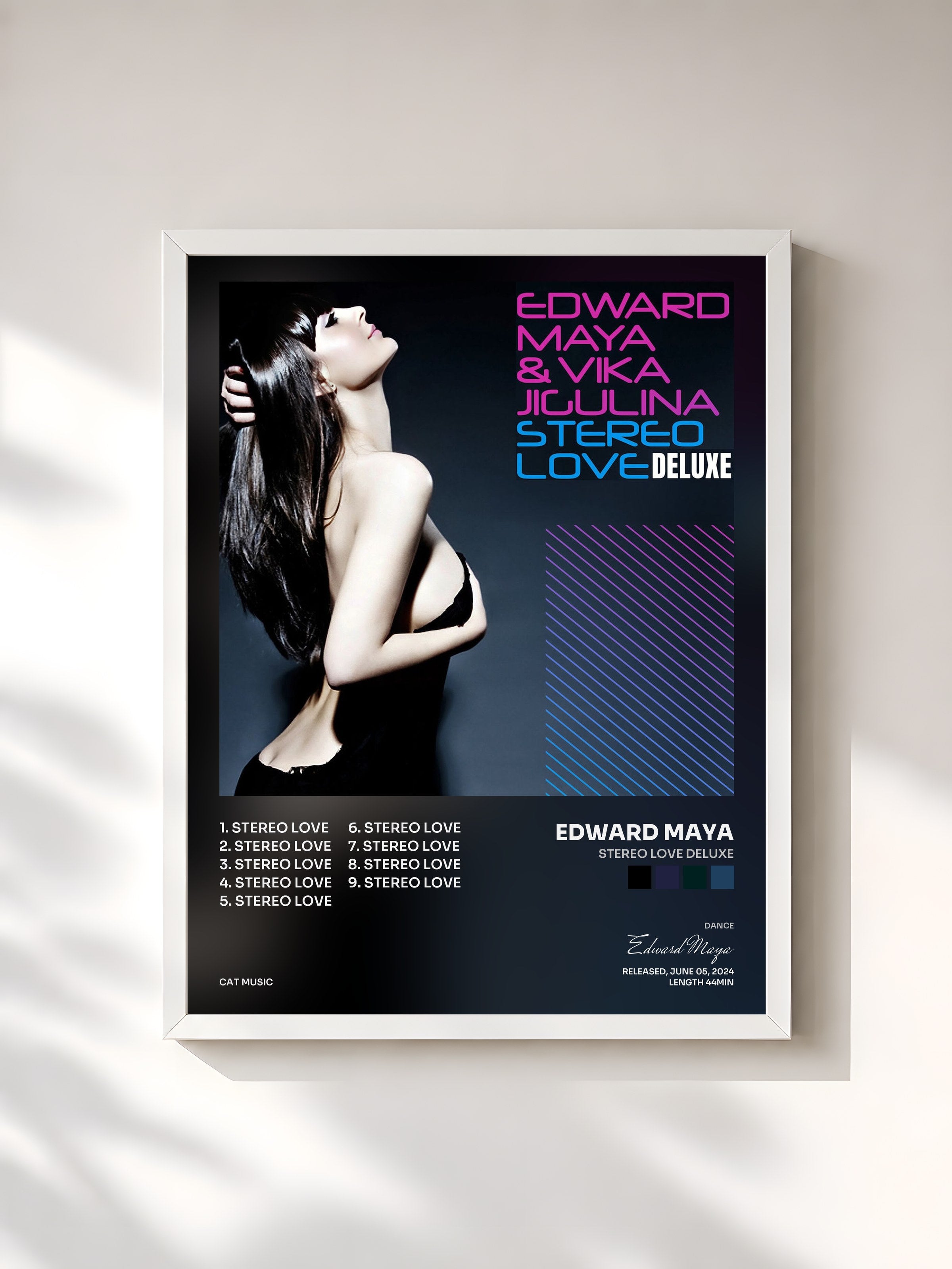 #blanc Tableau de l'album Stereo Love Deluxe de Edward Maya, cadre blanc, imprimé et encadré en France