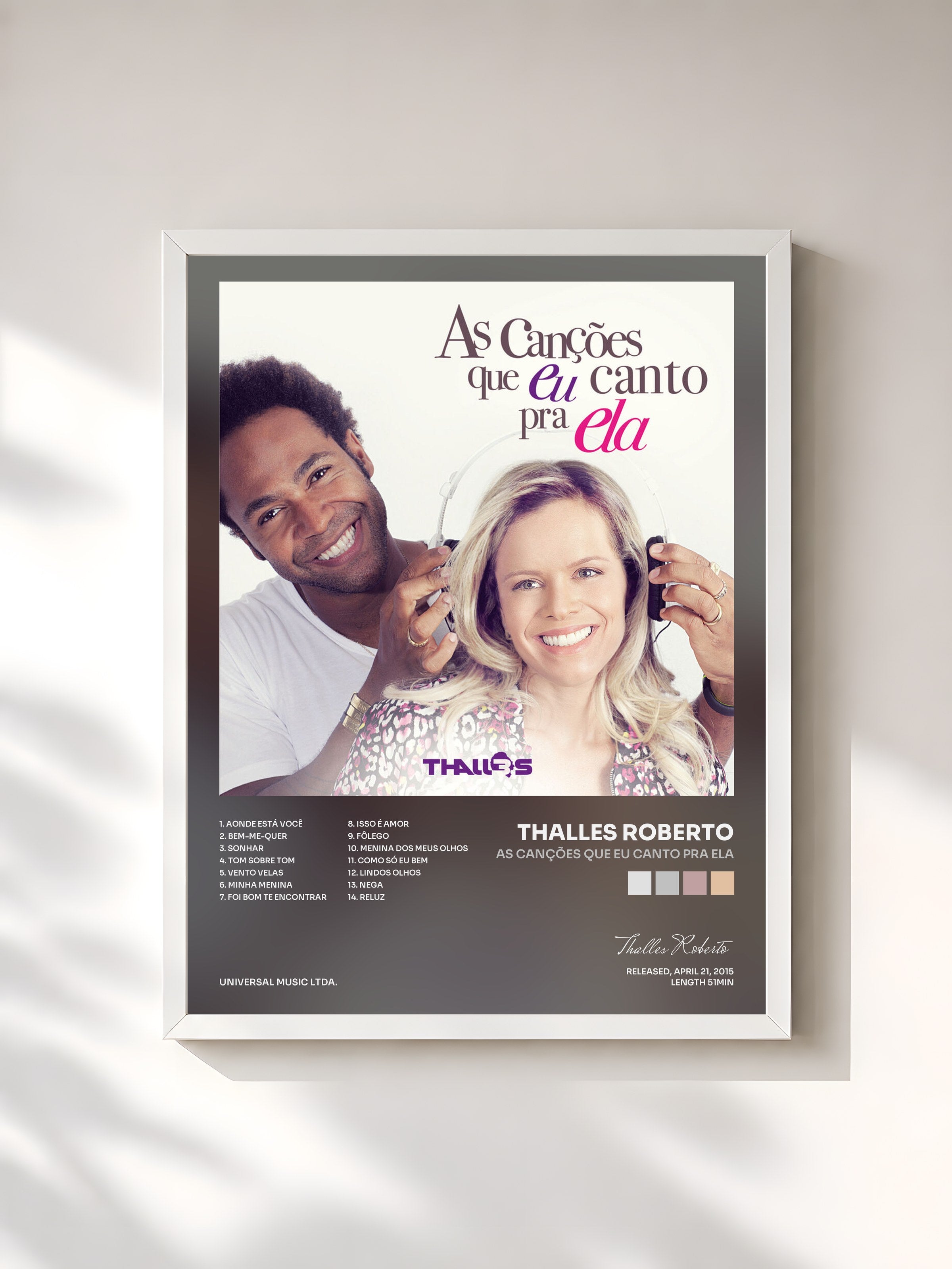 #blanc Tableau de l'album As Canções Que Eu Canto Pra Ela de Thalles Roberto, cadre blanc, imprimé et encadré en France